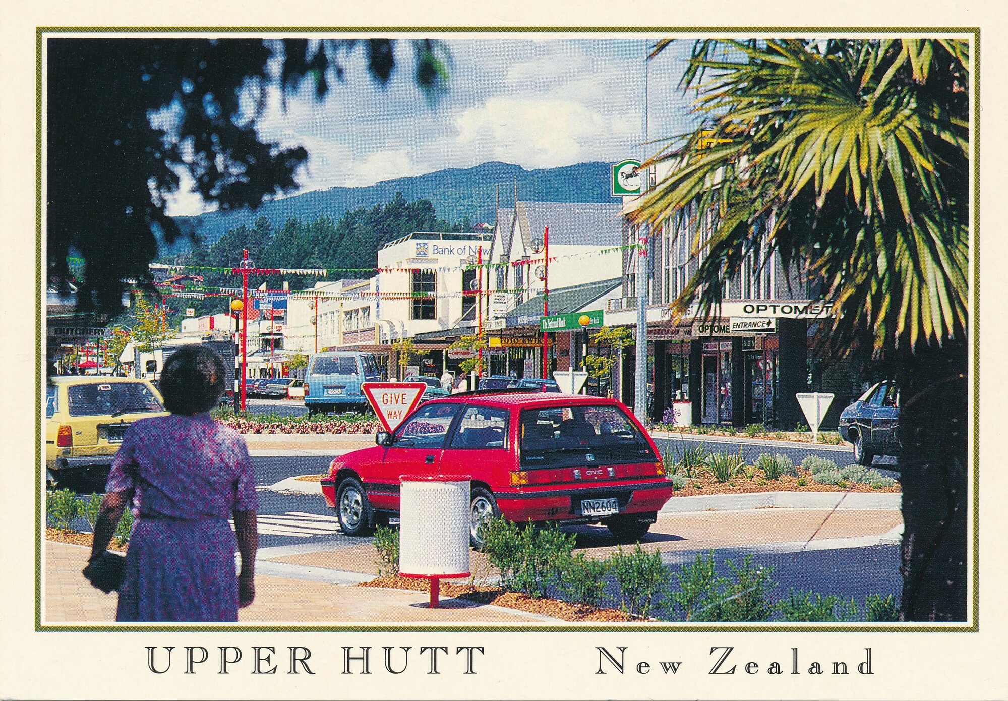 Postcard; Upper Hutt CBD; ca 1993