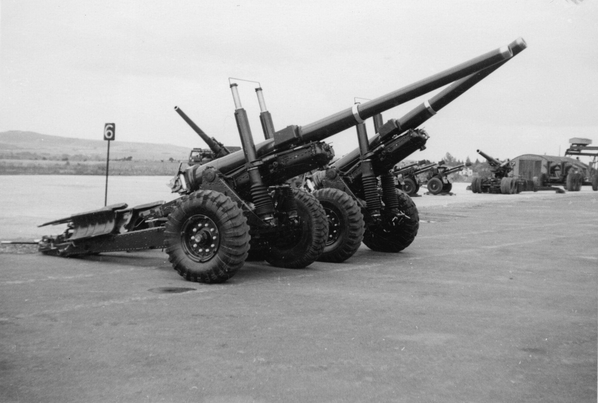 Royal School of Artillery, Larkhill; gun park; 4.5-inch and 5.5-inch guns. [P1-386-1846]