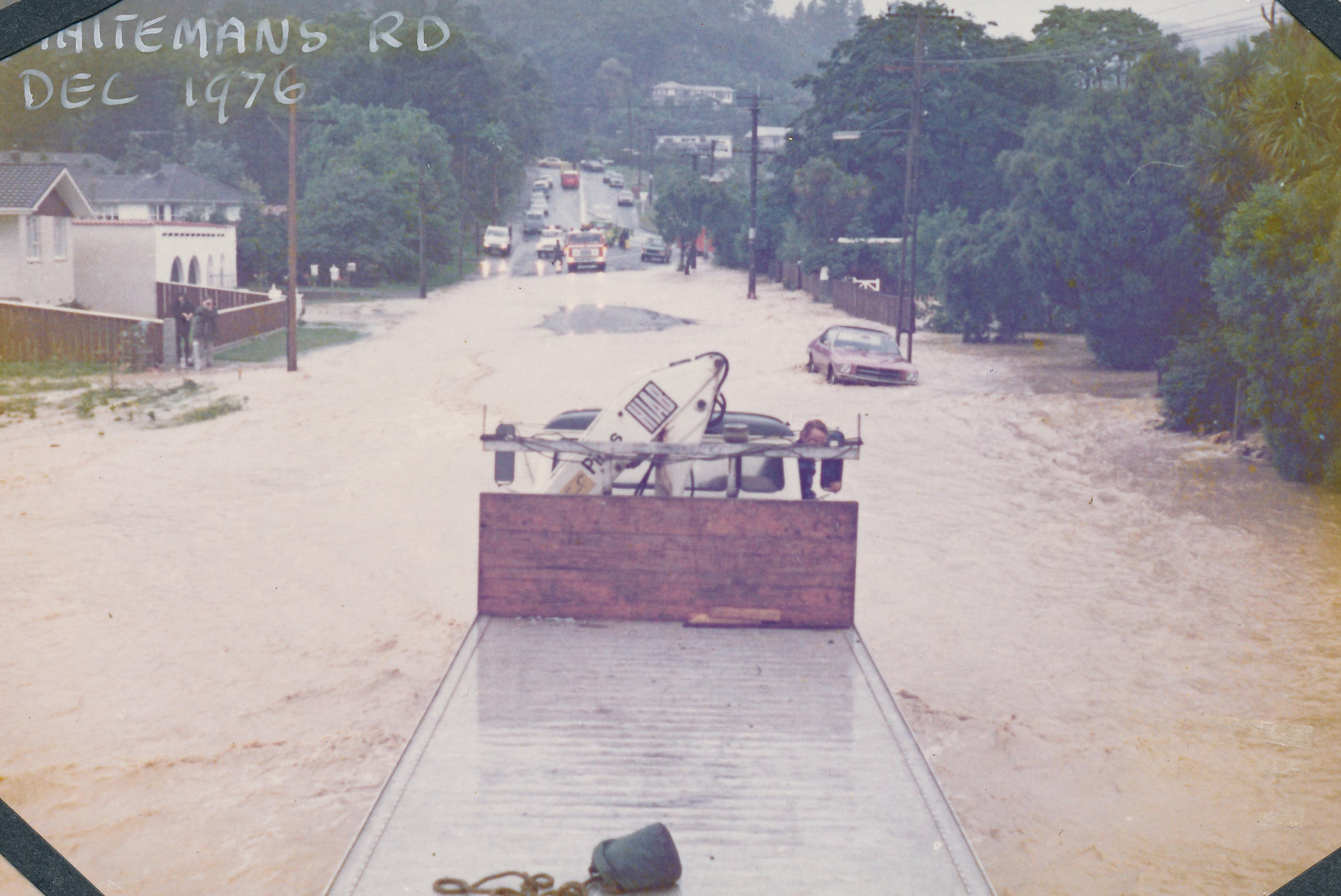 Flood, 1976; Silverstream; Brigade series; Whiteman's Road, looking south