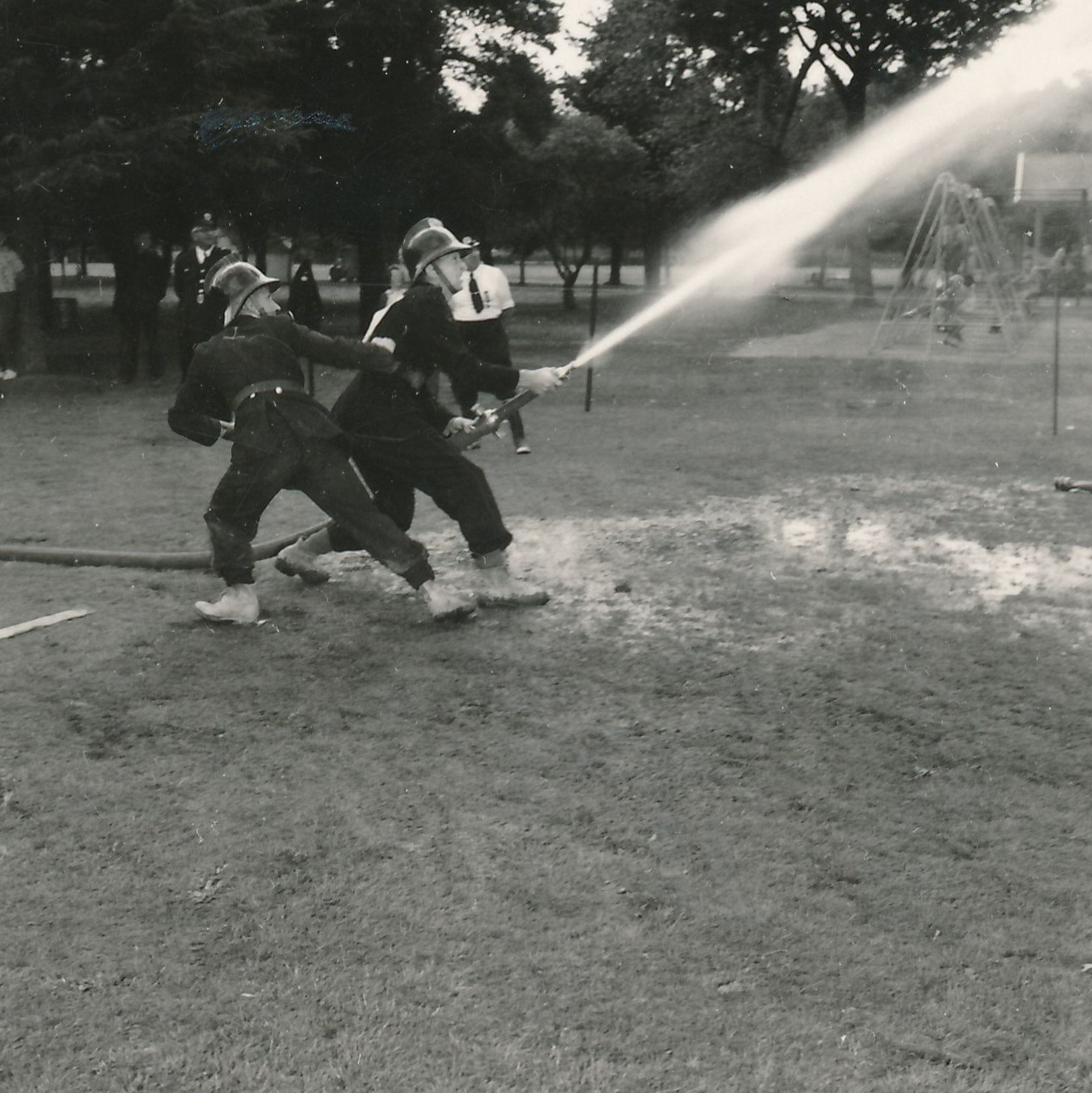 Silverstream Volunteer Fire Brigade; competitions; 1969; Wellington Provincial; Marton Shield demo 