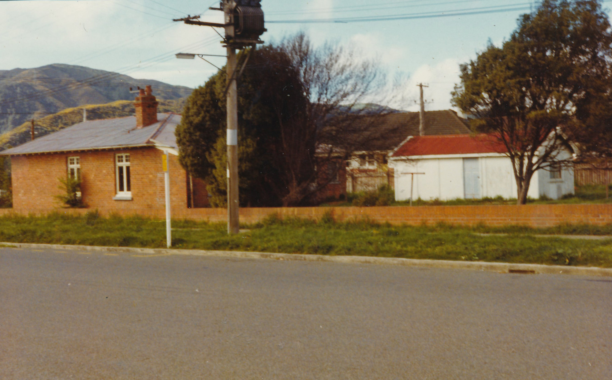 Silverstream Volunteer Fire Brigade; new station  site ca 1973