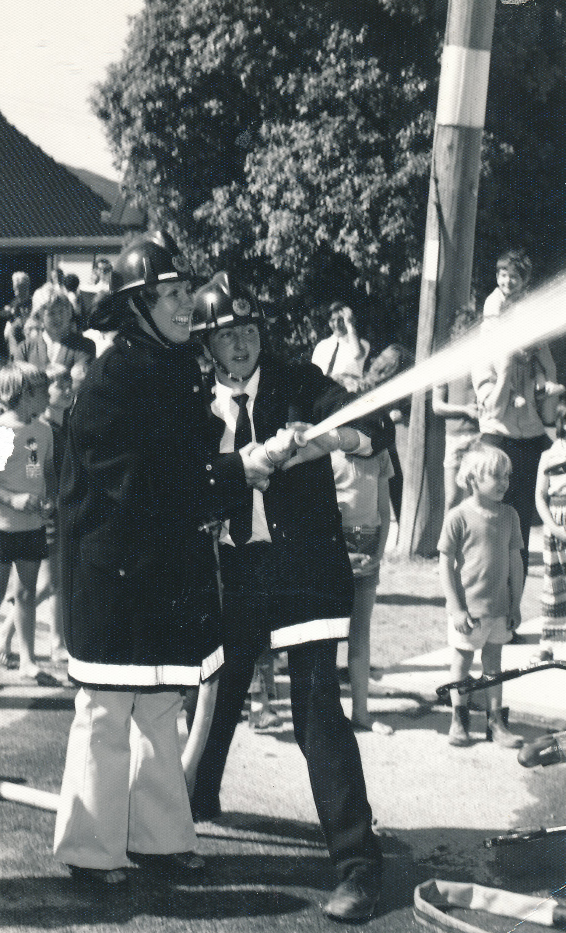 Silverstream Volunteer Fire Brigade; new station opening; November 1974; Joy Thomas and Wal Keith