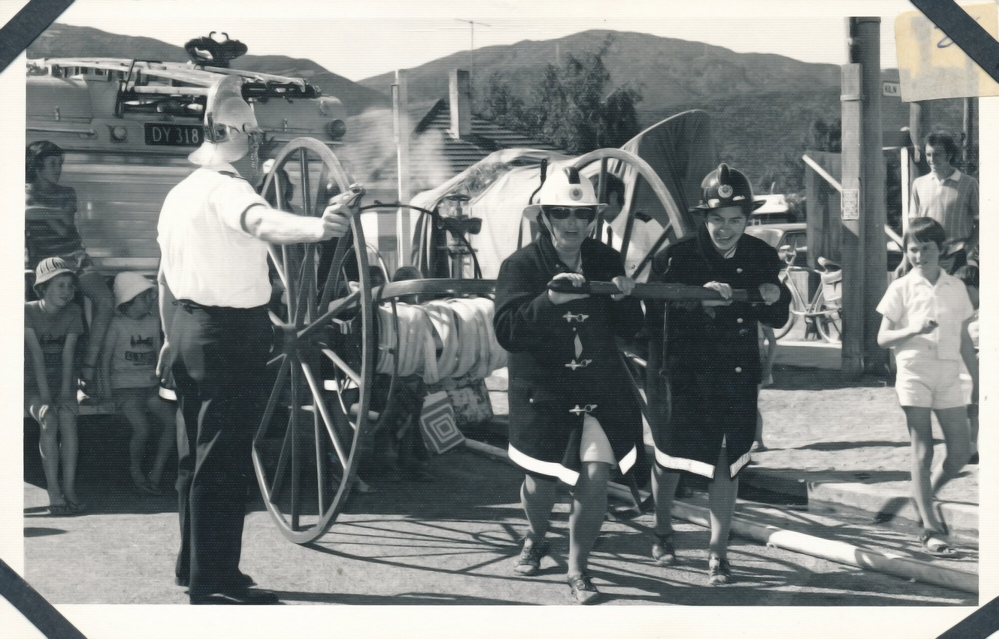 Silverstream Volunteer Fire Brigade; new station opening; November 1974
