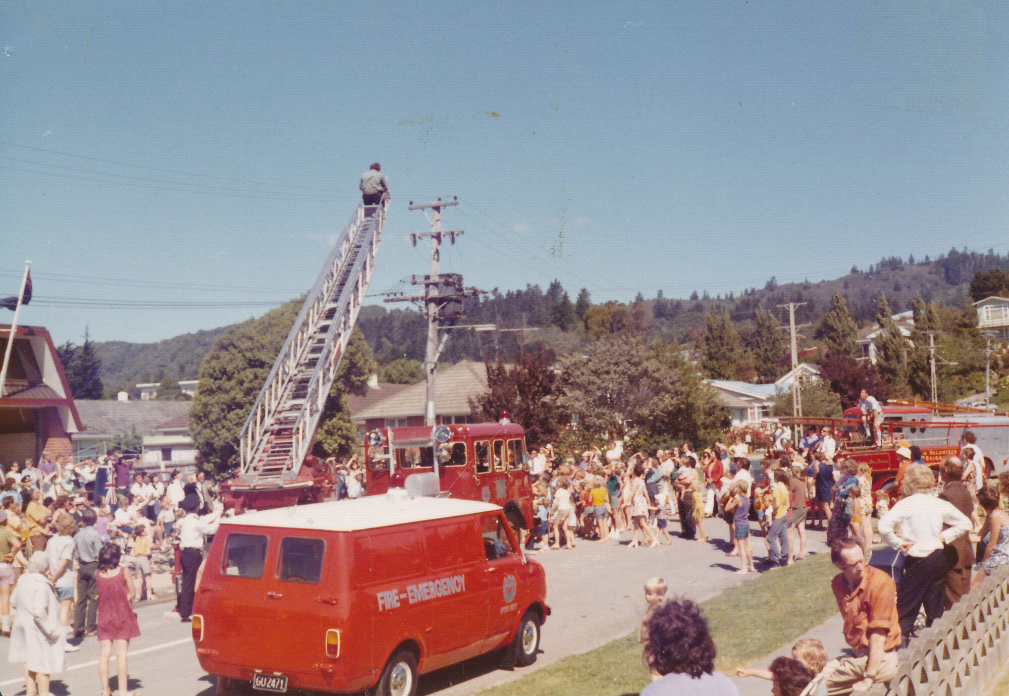 Silverstream Volunteer Fire Brigade; new station opening; November 1974