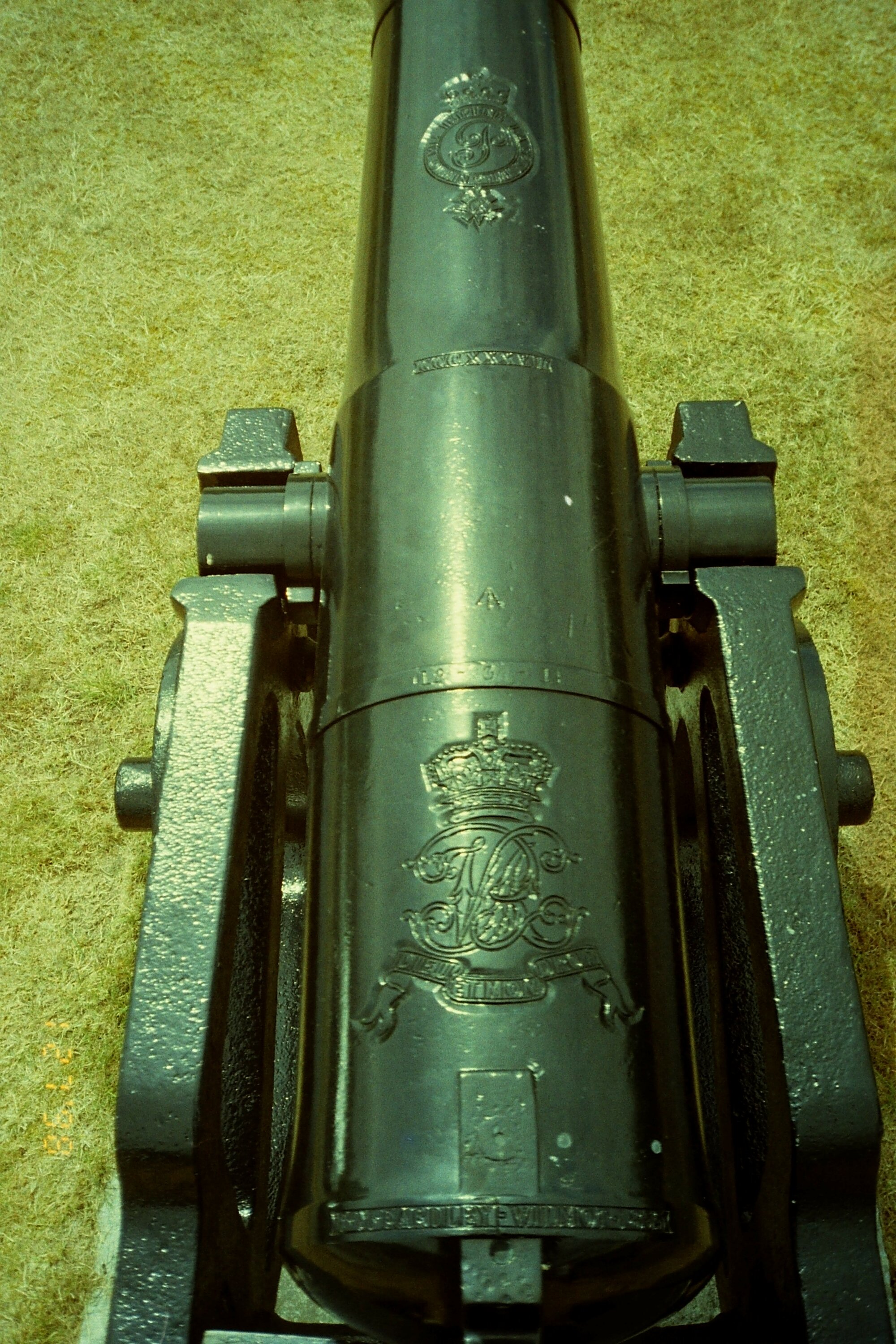 Trentham Camp guns; 24-pounder Royal Arsenal muzzle-loading cannon markings