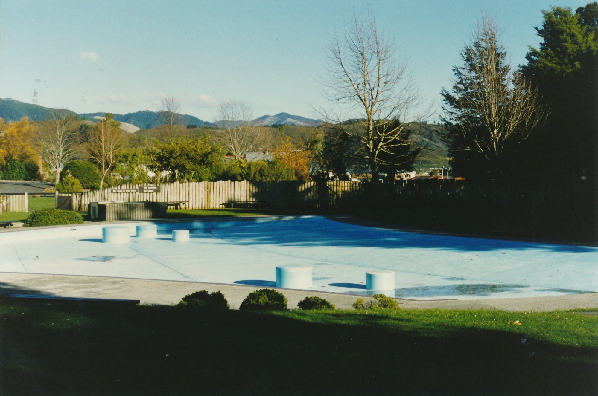 Harcourt Park Paddling Pool; ca 1990s | Upper Hutt City Library
