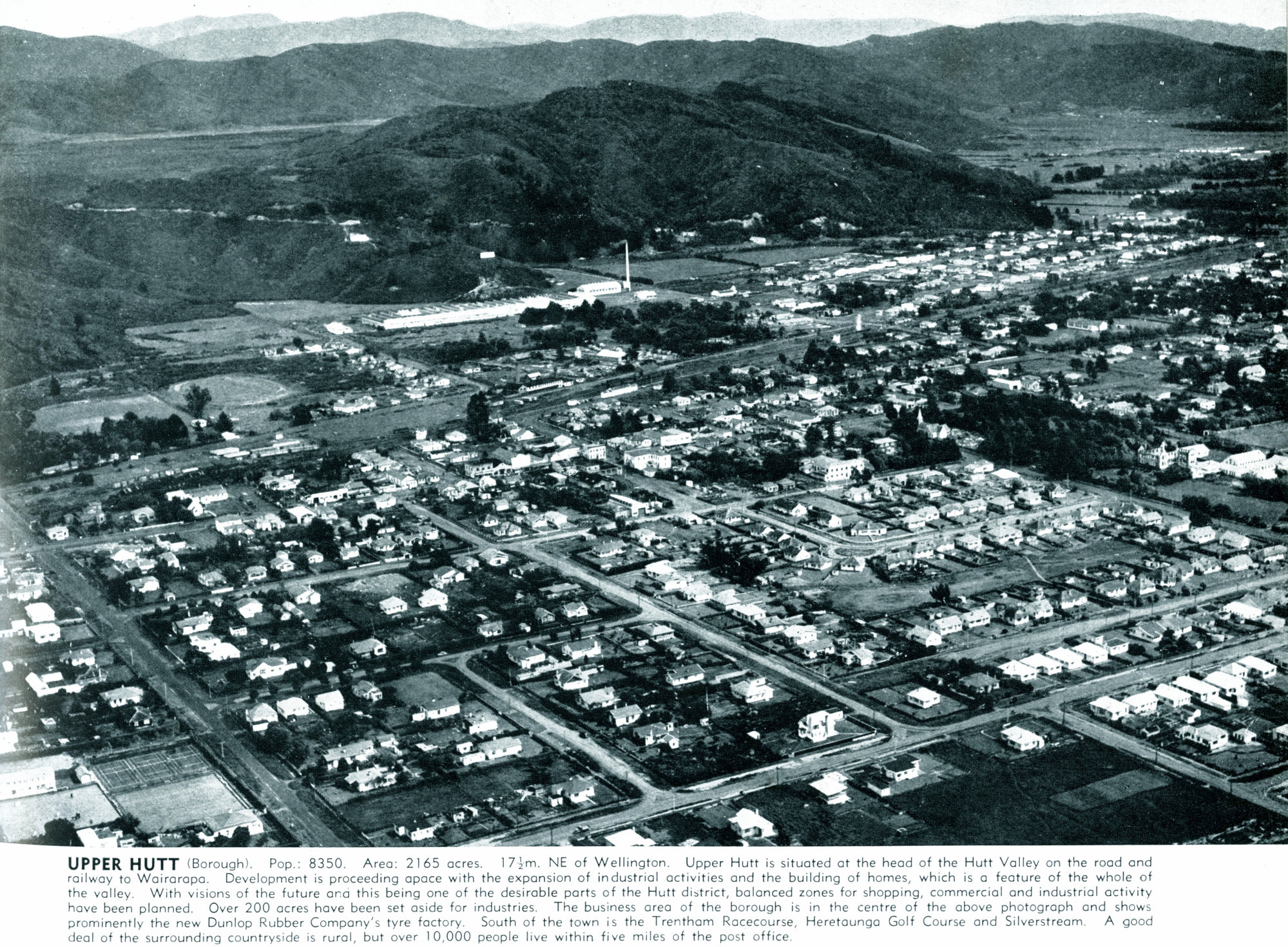 Aerial photograph of Upper Hutt, c1950s