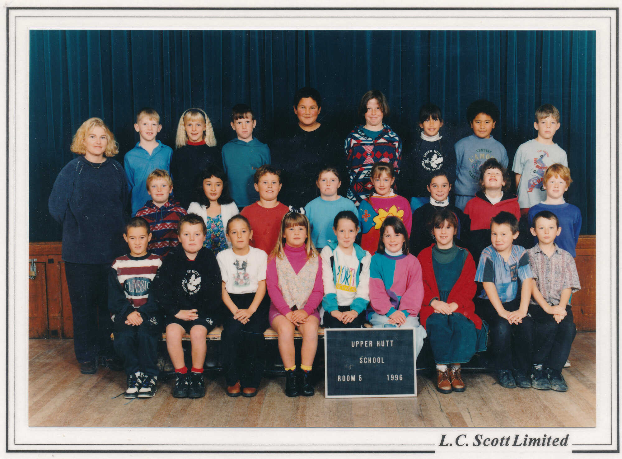 Upper Hutt School, Room 5; 1996