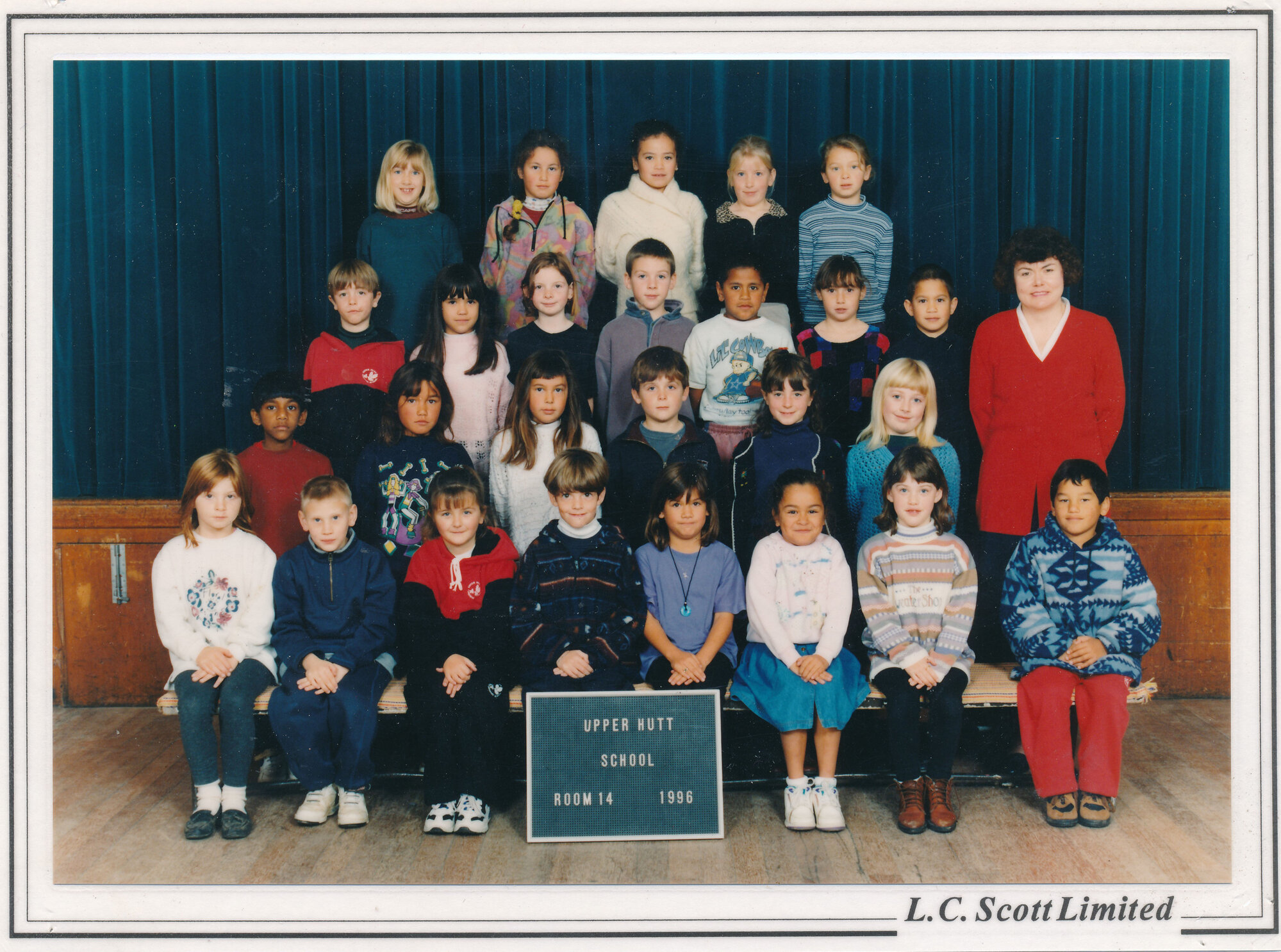 Upper Hutt School, Room 14; 1996