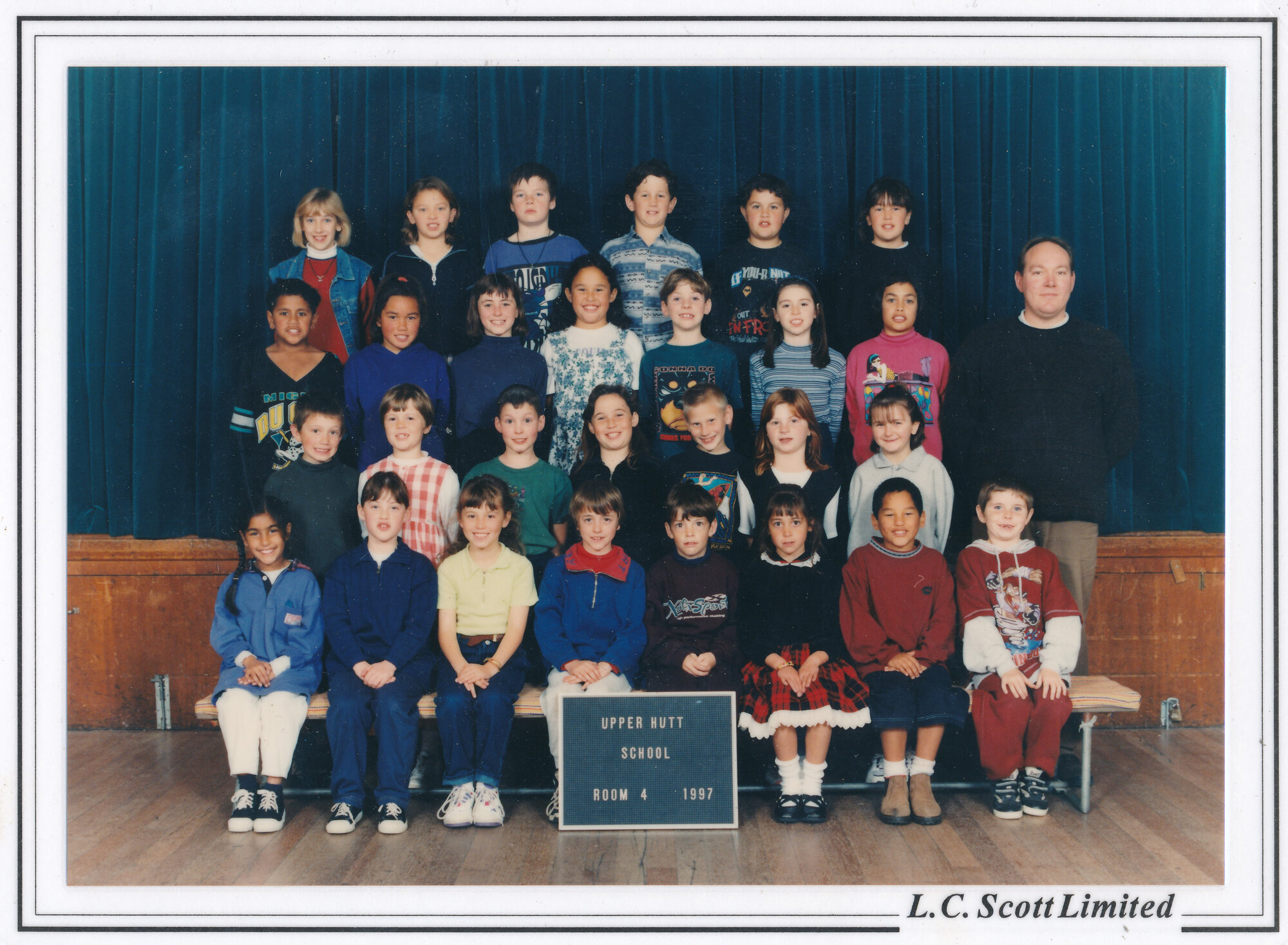 Upper Hutt School, Room 4; 1997