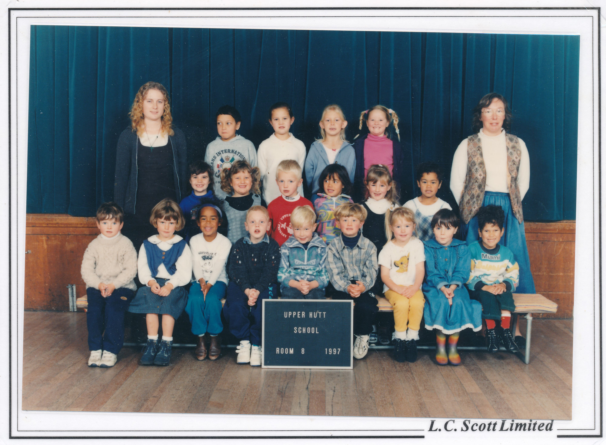 Upper Hutt School, Room 8; 1997