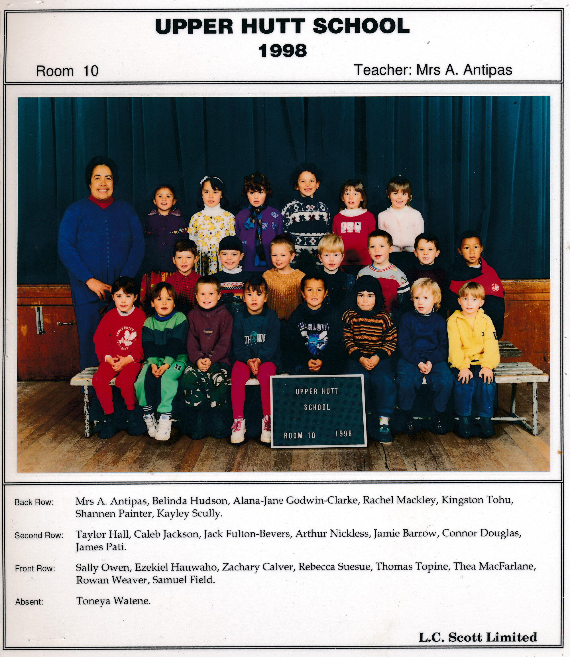 Upper Hutt School, Room 10; 1998