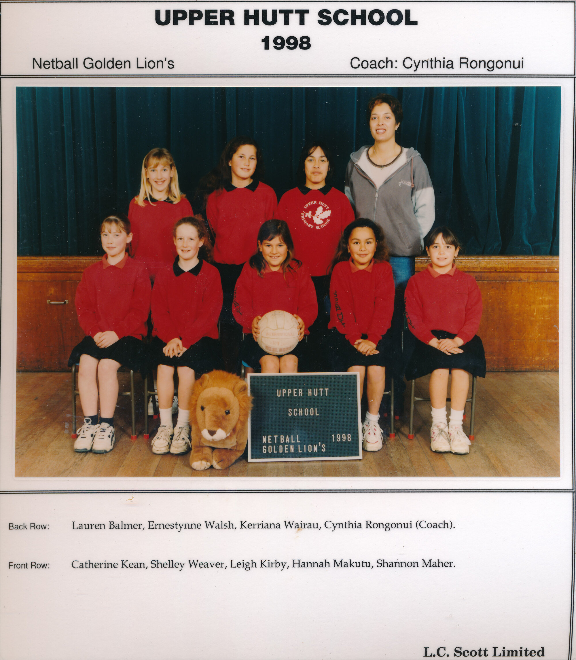 Upper Hutt School, Netball 'Golden Lions'; 1998