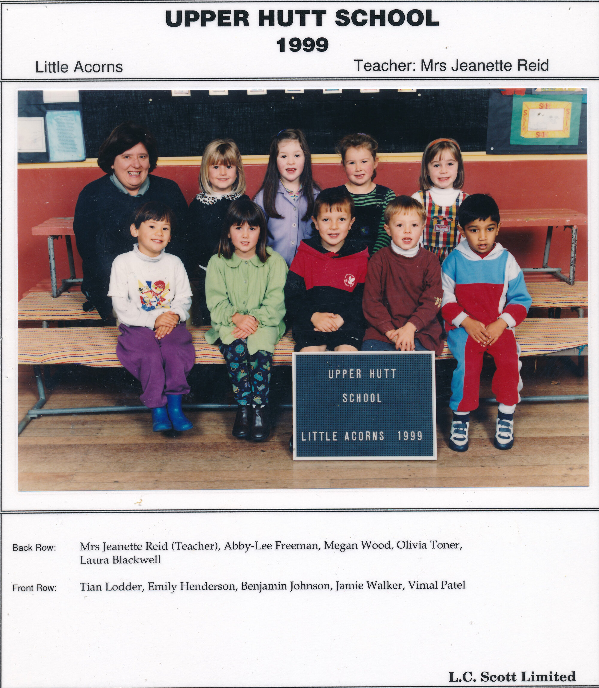 Upper Hutt School, 'Little Acorns'; 1999