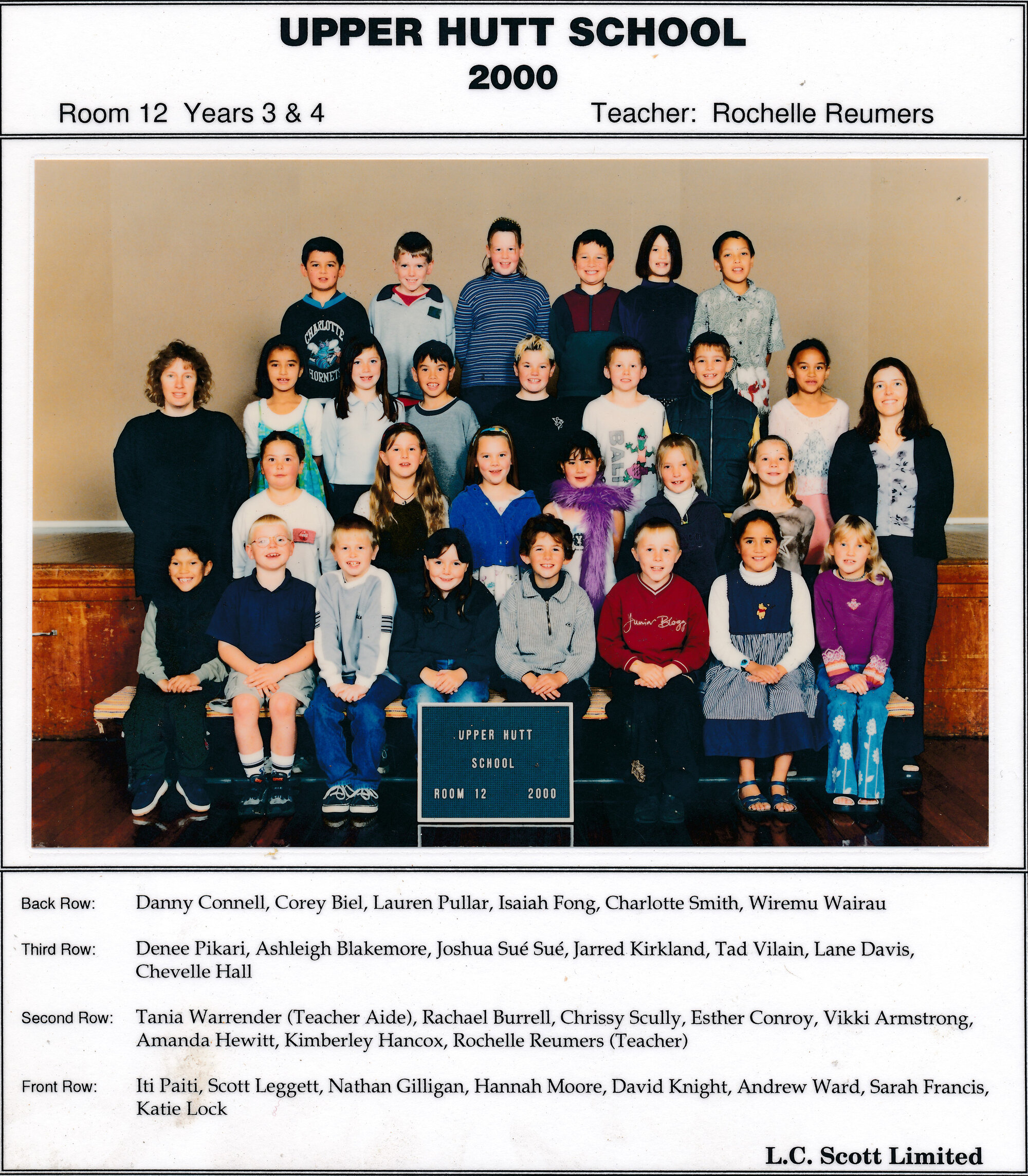 Upper Hutt School, Room 12; 2000