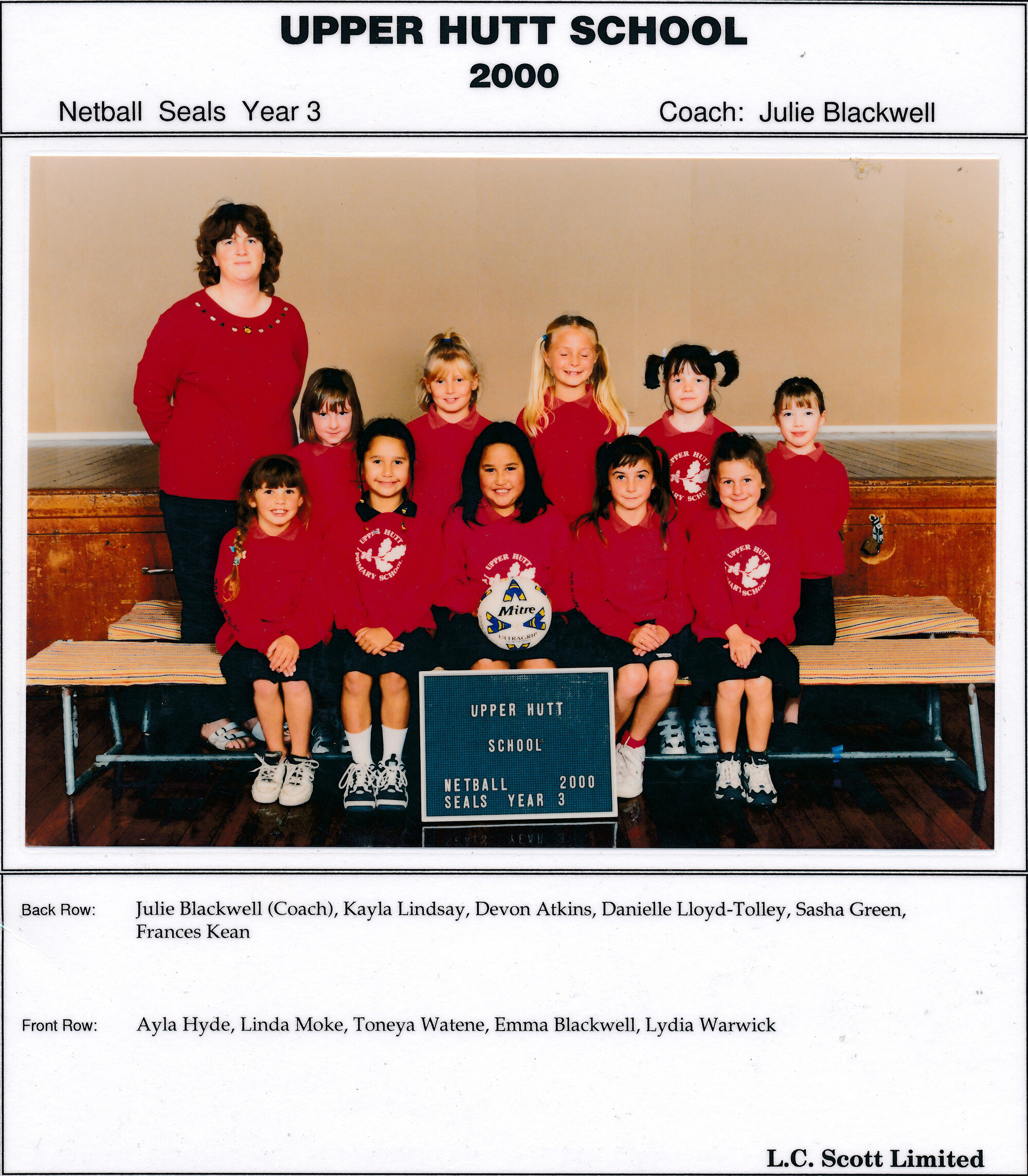 Upper Hutt School, Netball 'Seals'; 2000
