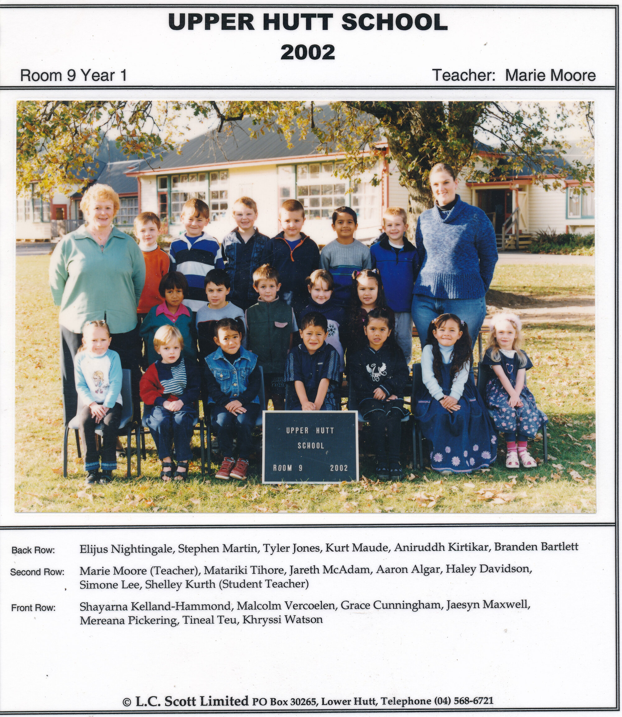 Upper Hutt School, Room 9; 2002