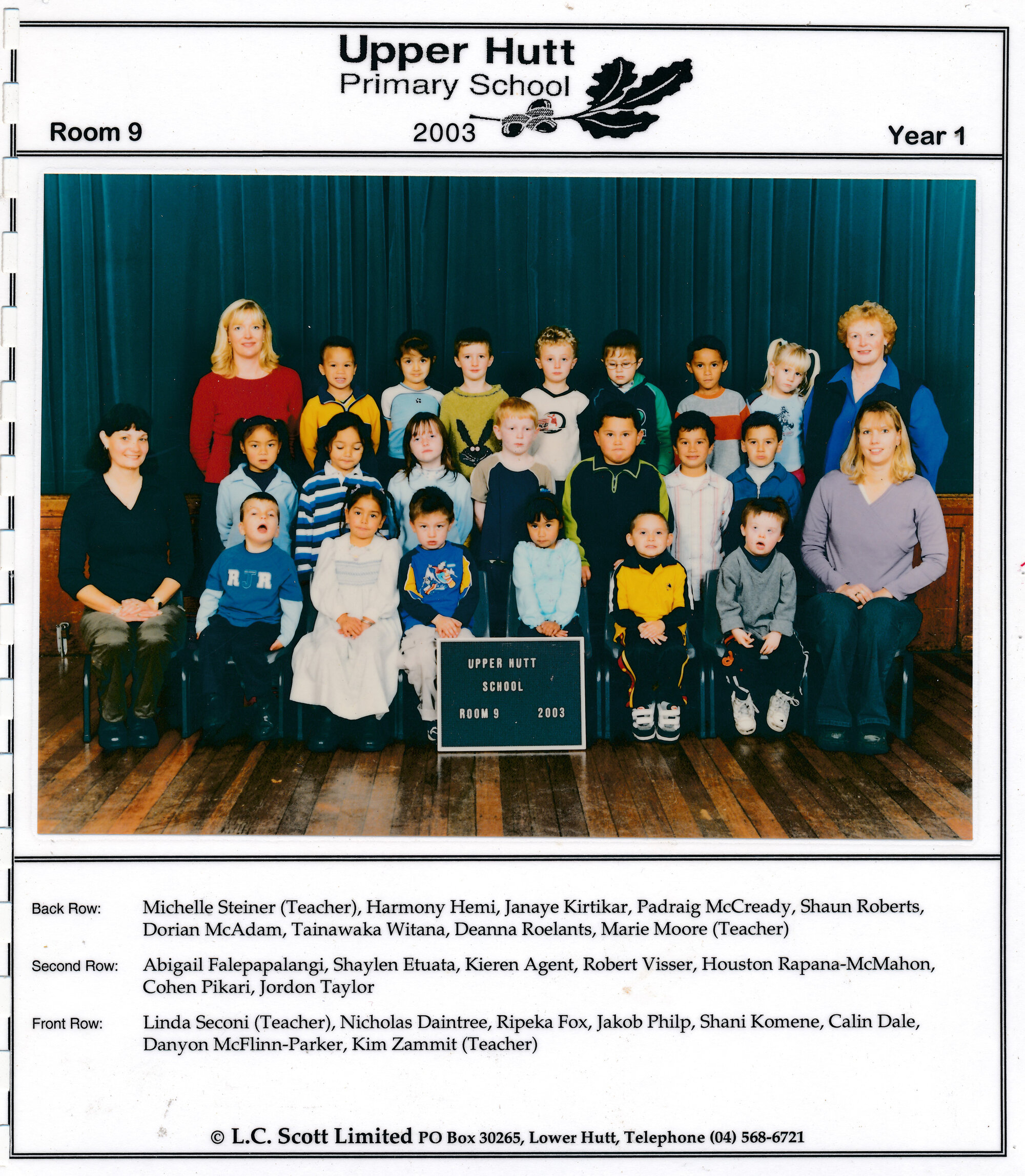 Upper Hutt School, Room 9; 2003