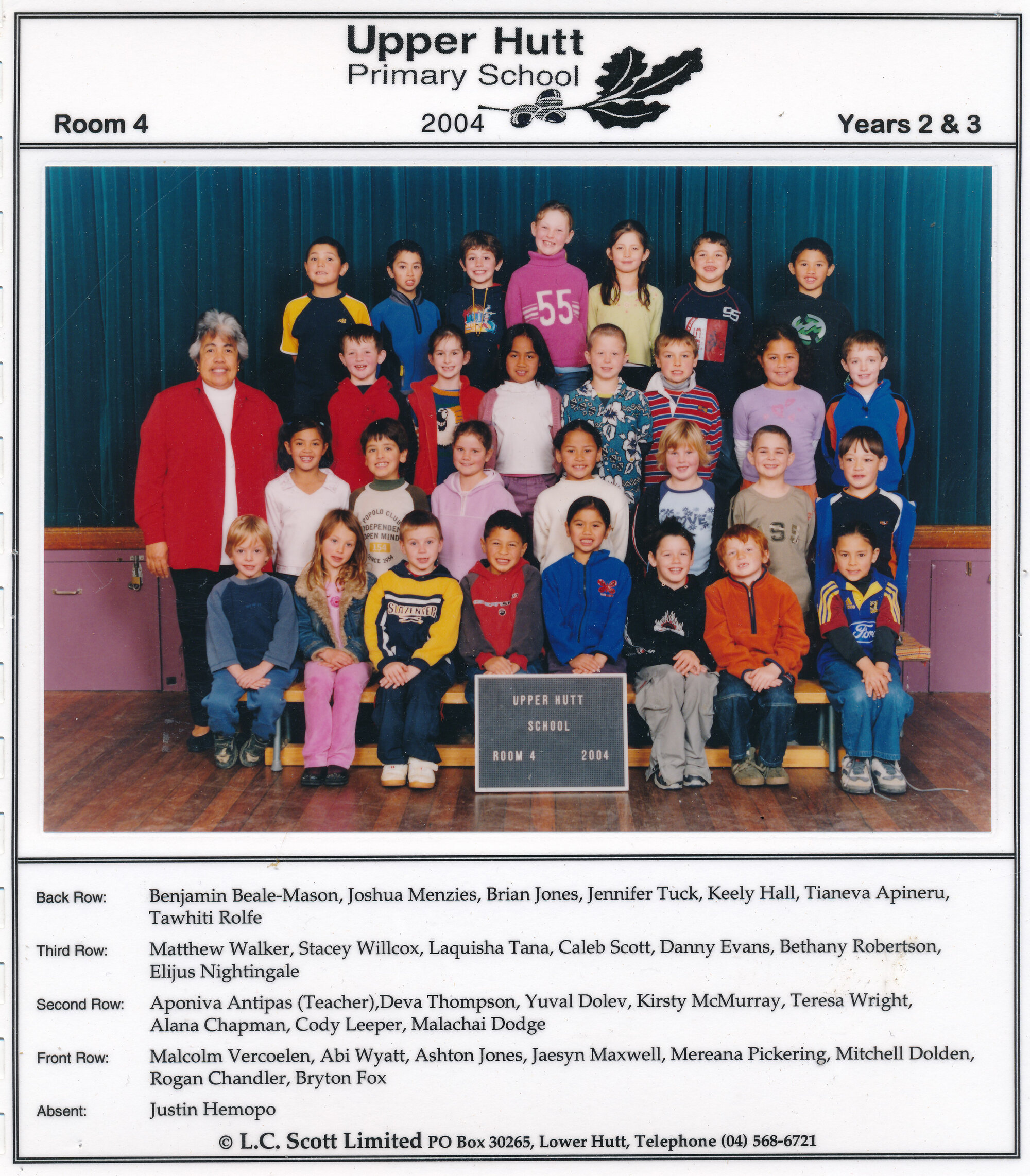 Upper Hutt School, Room 4; 2004