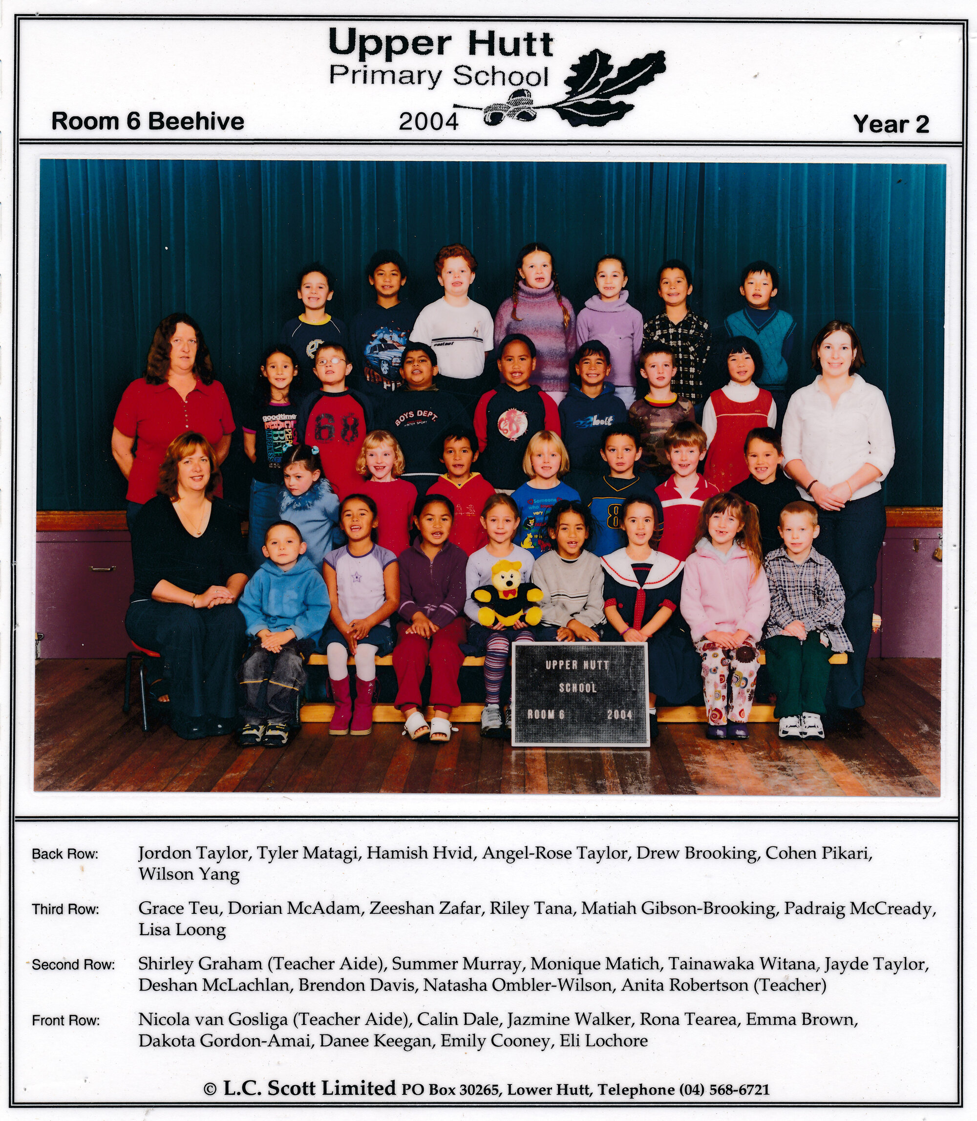 Upper Hutt School, Room 6; 2004