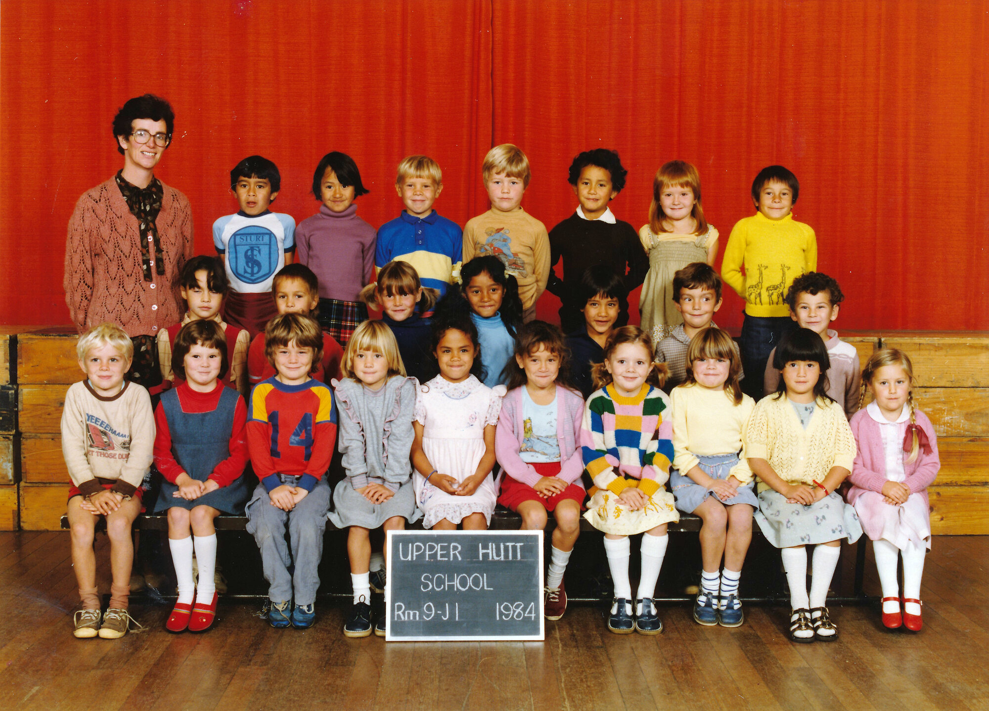 Upper Hutt School, Room 9, J1; 1984