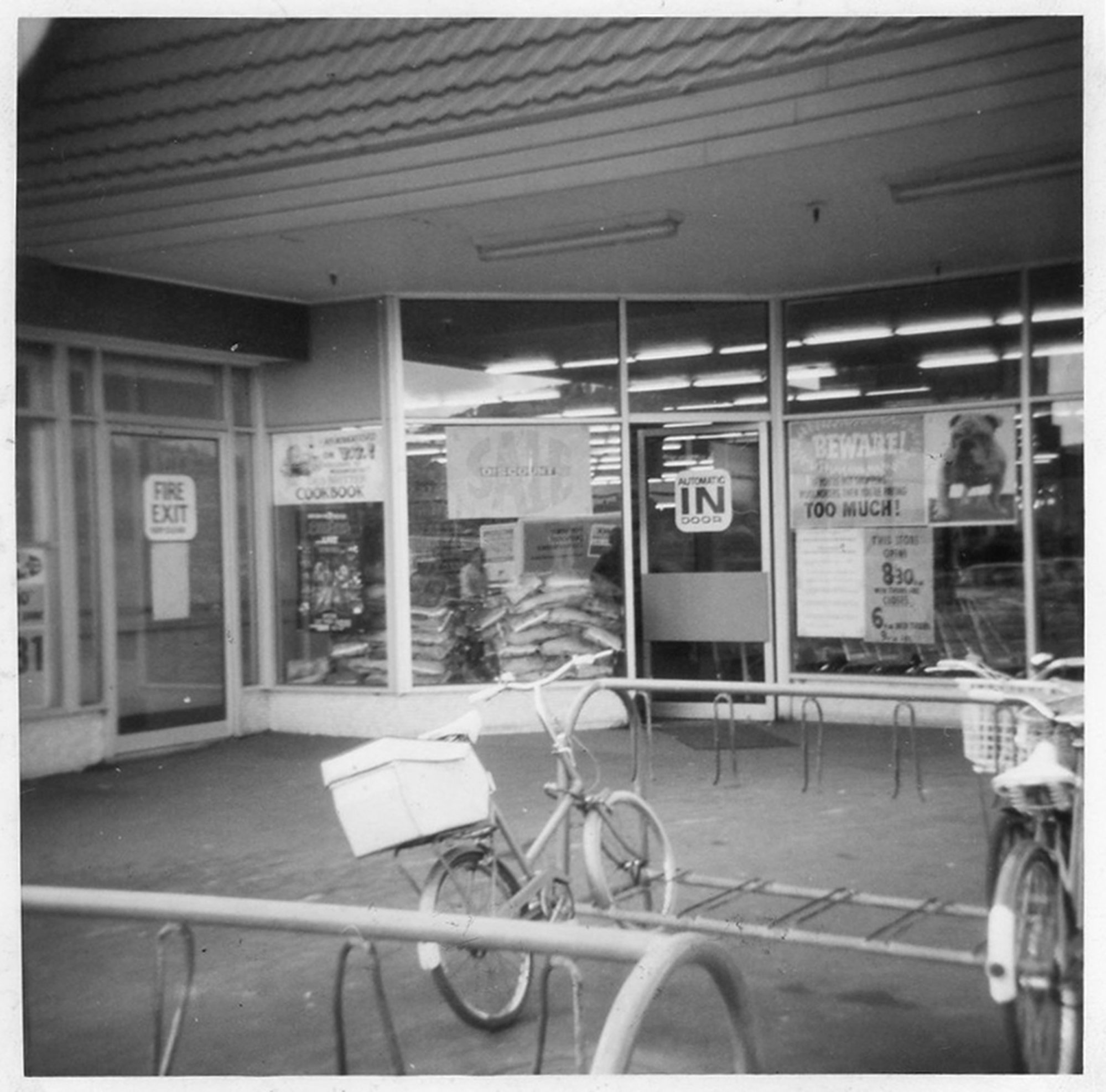 Woolworths [?] entrance; July 1977