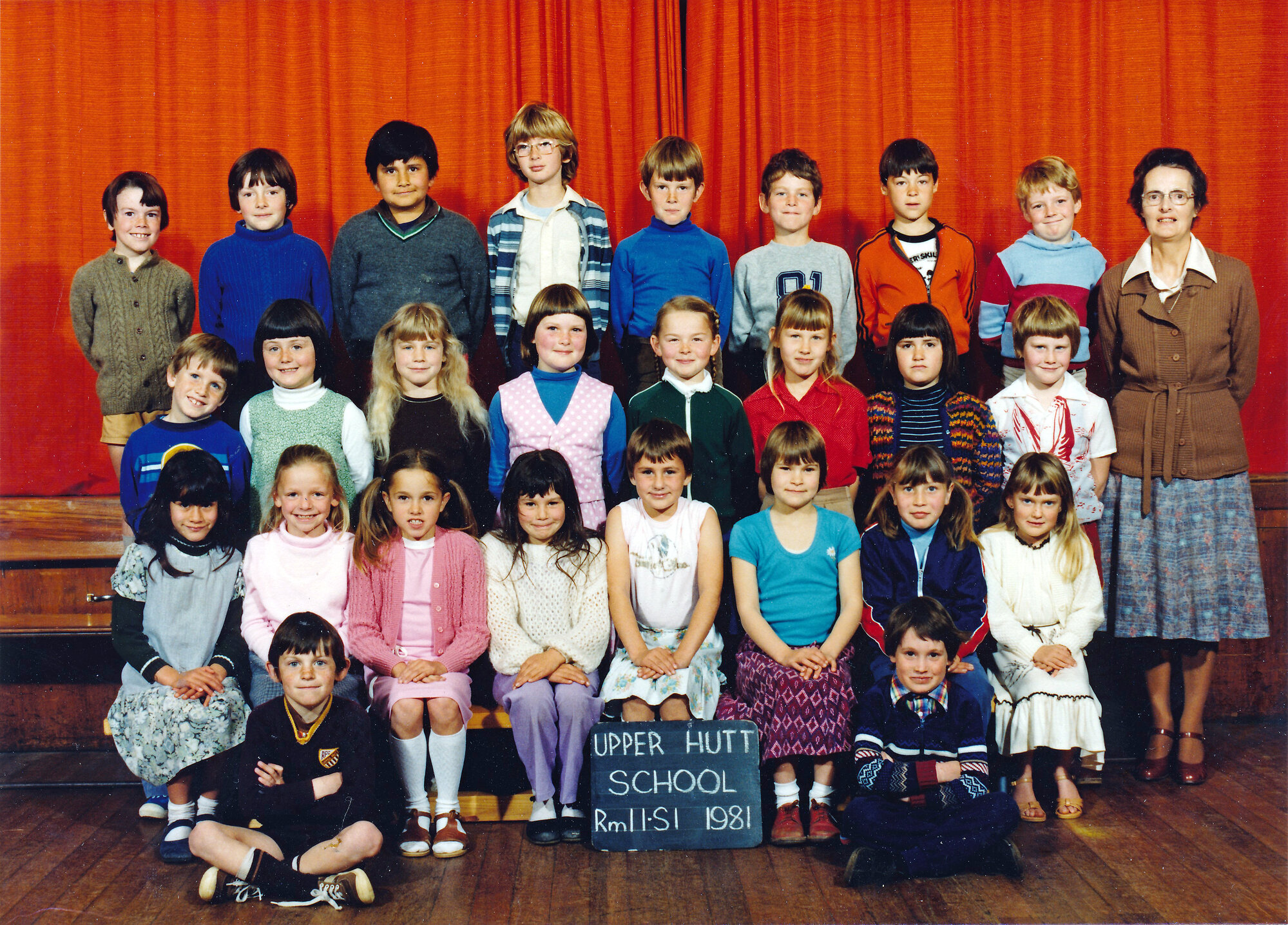 Upper Hutt School, Room 11, Standard 1; 1981