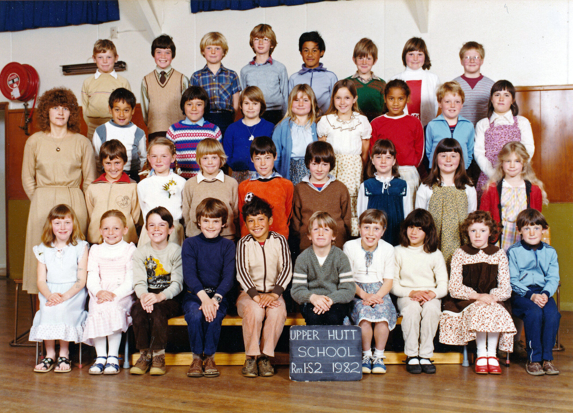 Upper Hutt School, Room 1, Standard 2; 1982