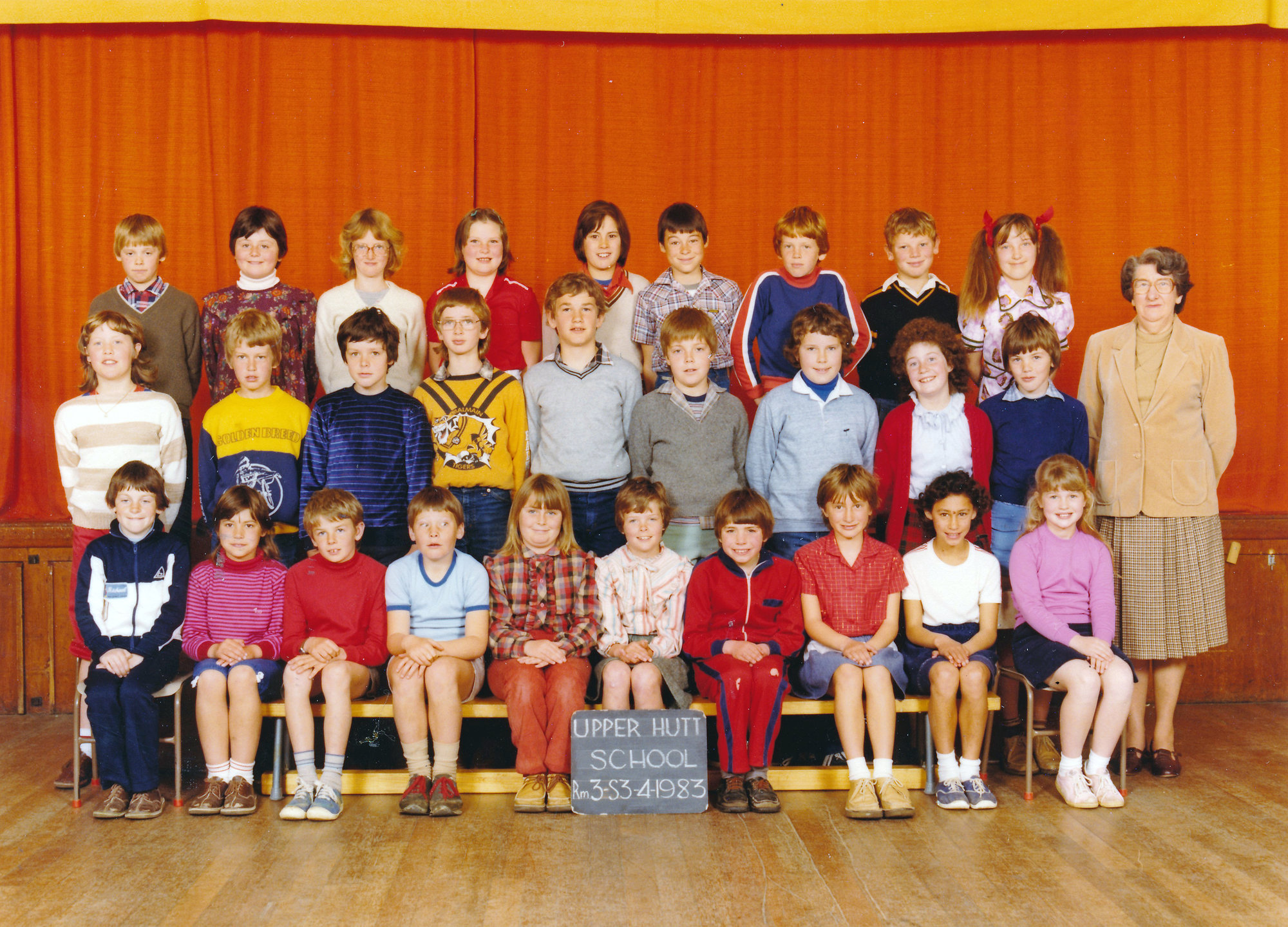 Upper Hutt School, Room 3, Standard 3 and 4; 1983