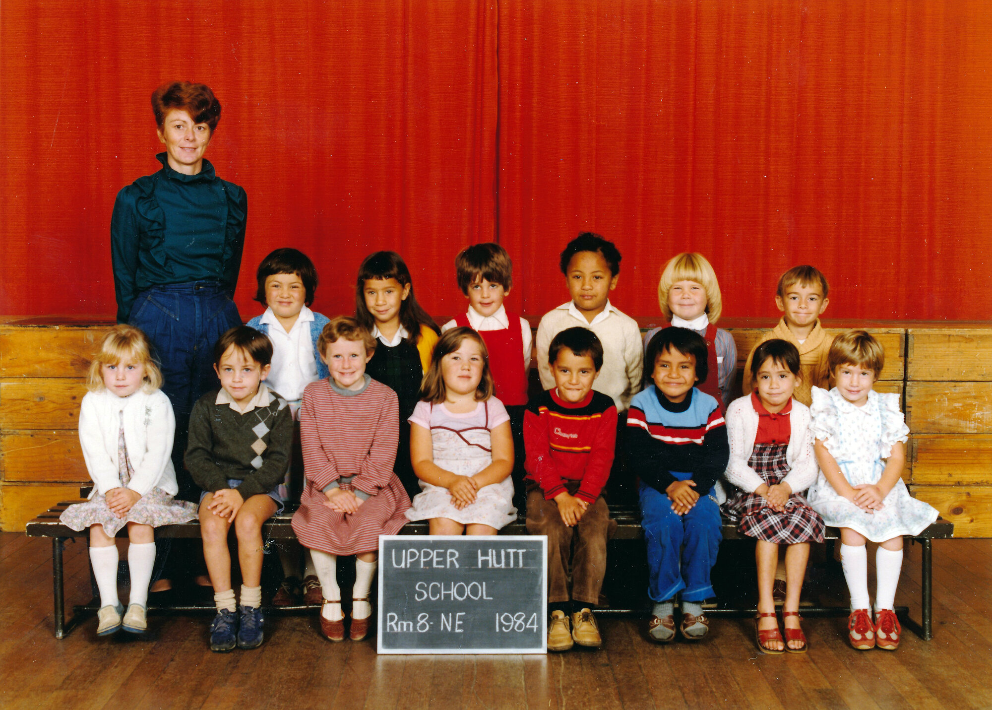 Upper Hutt School, Room 8, New Entrants; 1984