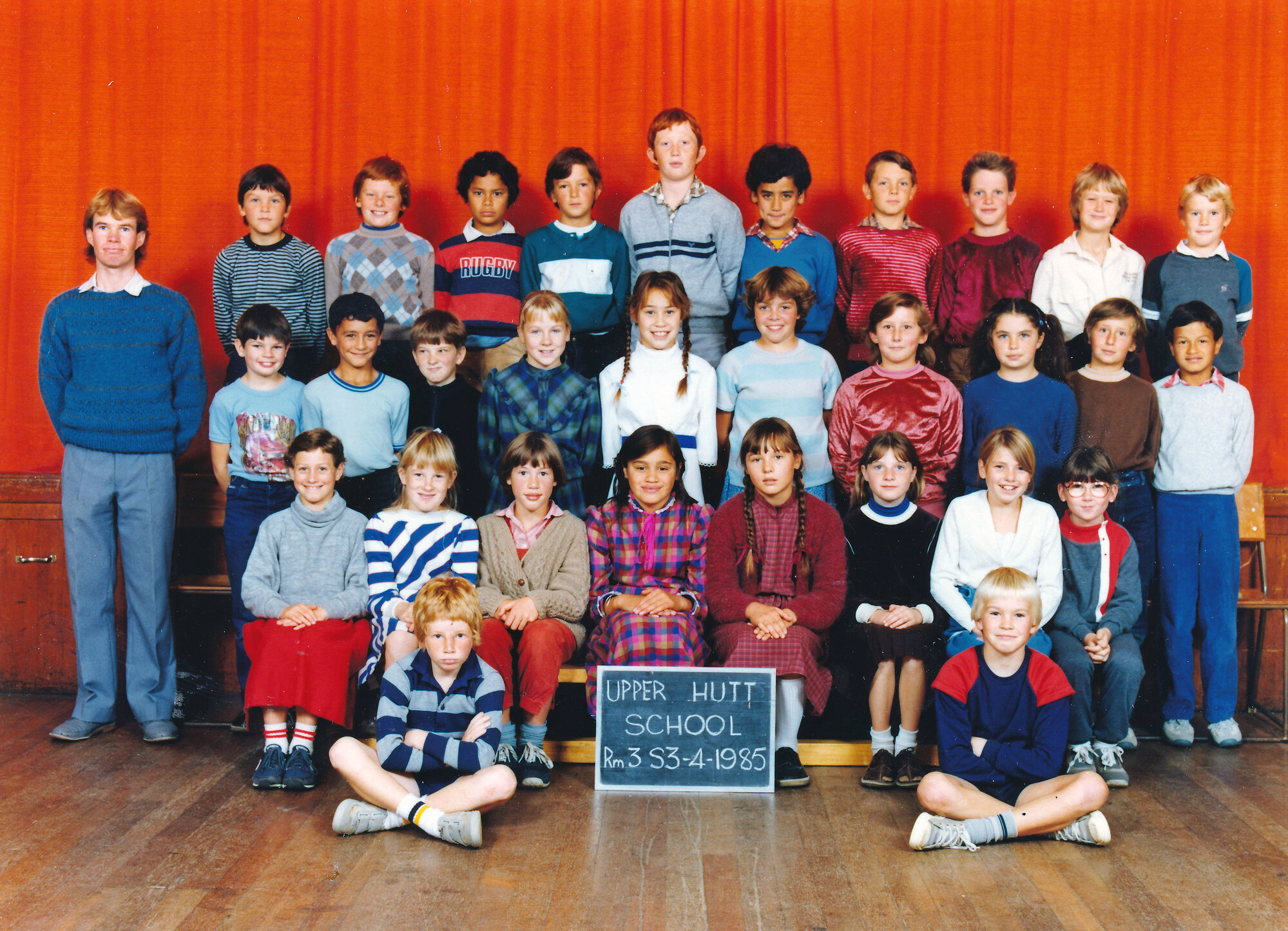 Upper Hutt School, Room 3, Standard 3 and 4; 1985