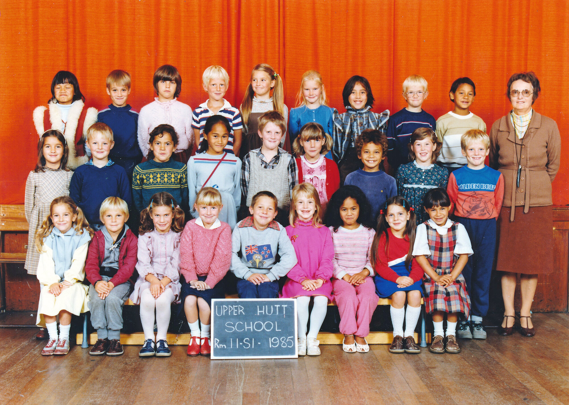 Upper Hutt School, Room 11, Standard 1; 1985