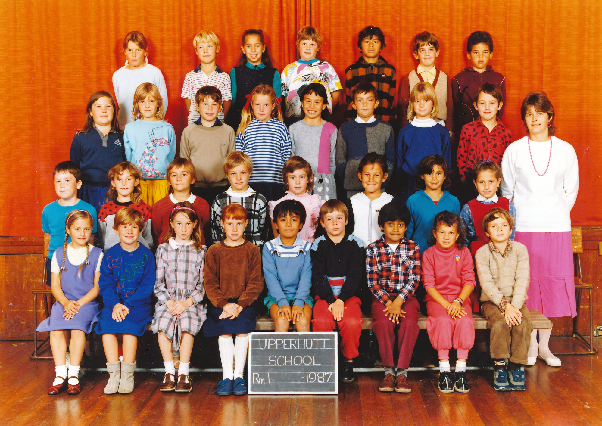 Upper Hutt School, Room 1; 1987