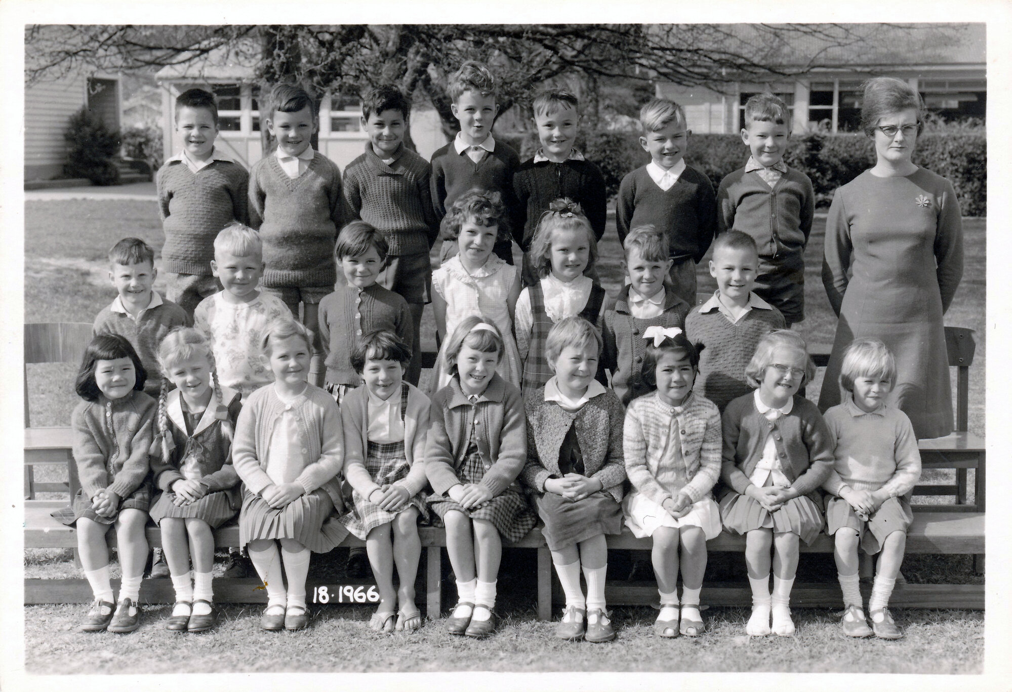Upper Hutt School, unidentified class; 1966