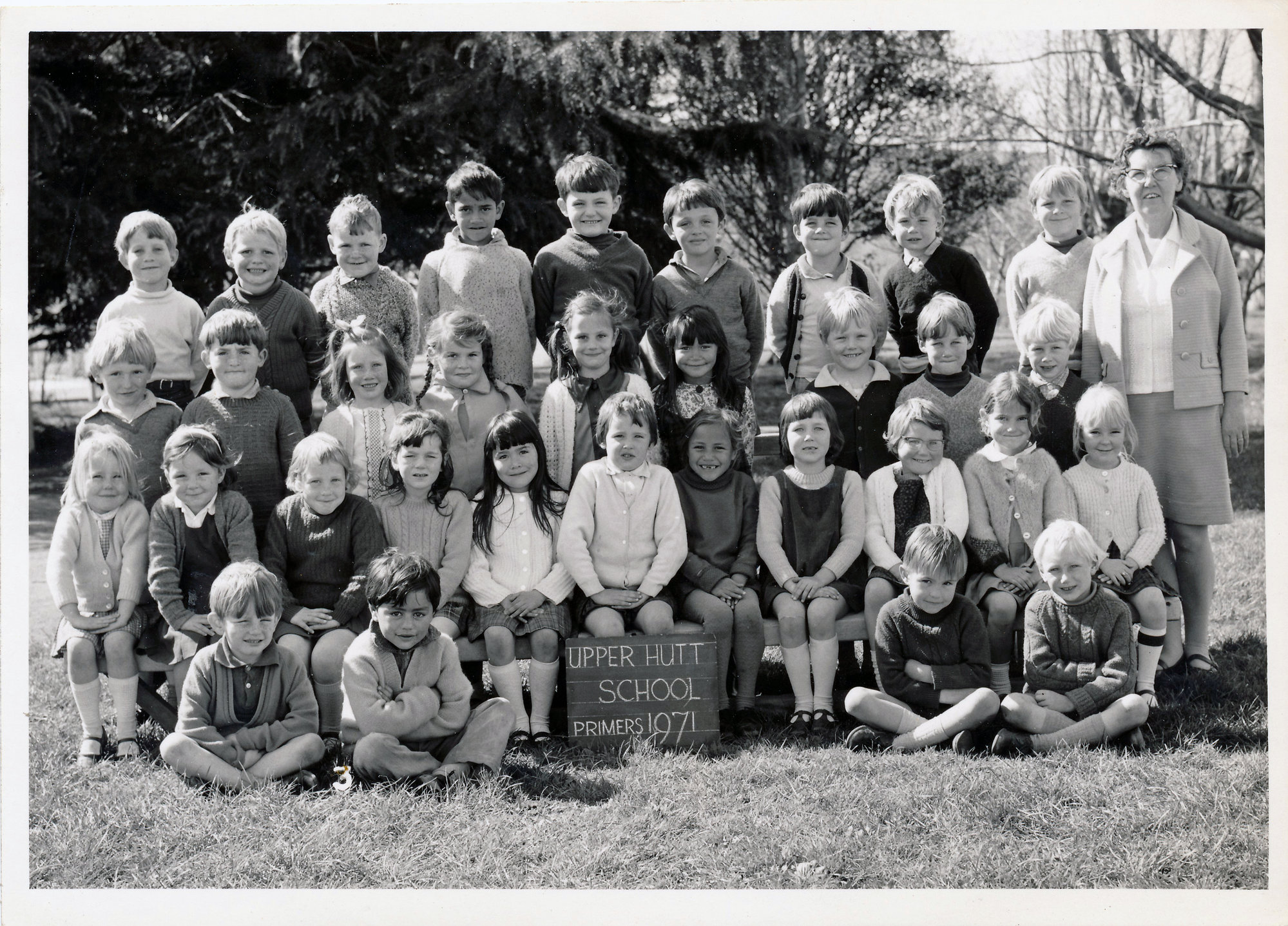 Upper Hutt School, Primers; 1971