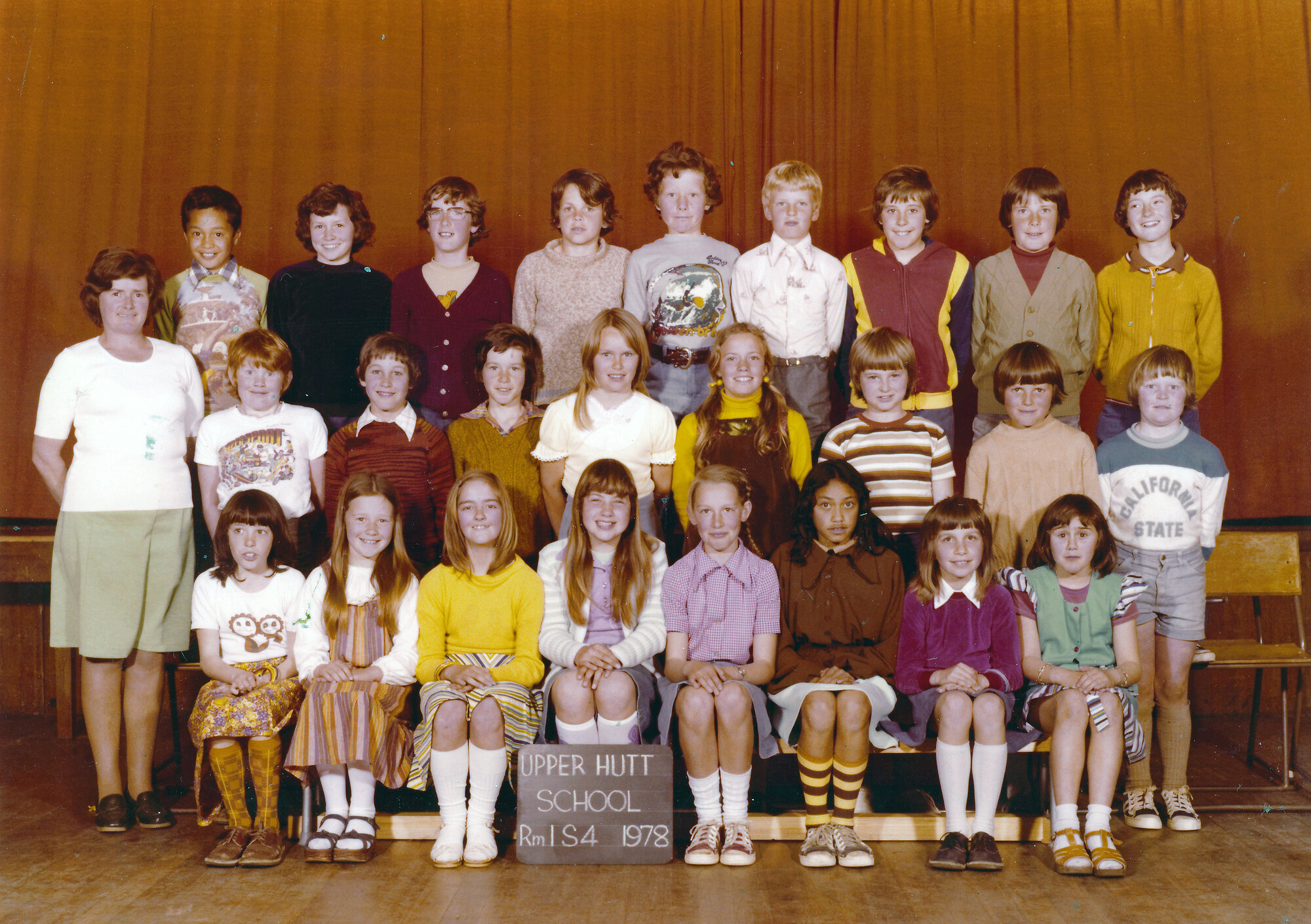 Upper Hutt School, Room 1, Standard 4; 1978
