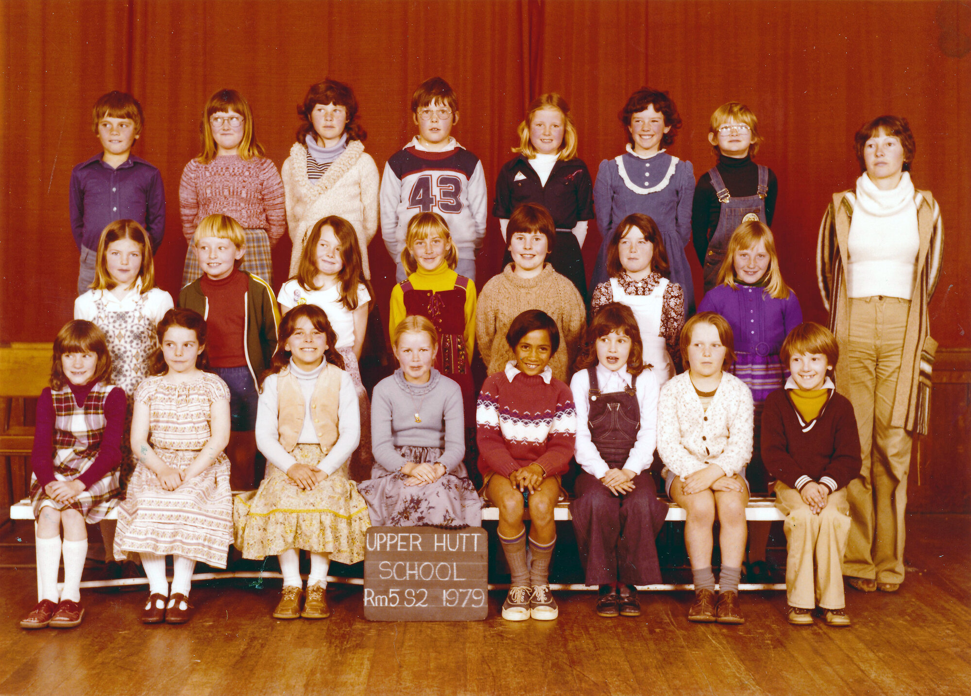 Upper Hutt School, Room 5, Standard 2; 1979