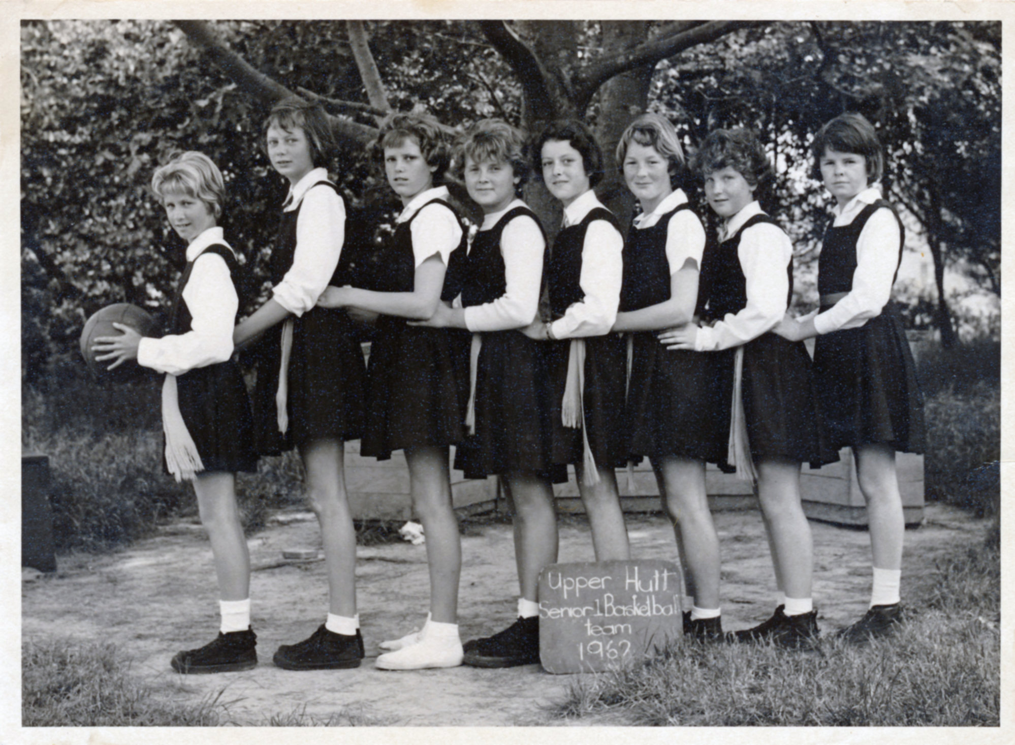 Upper Hutt School, Netball Seniors Team 1; 1962