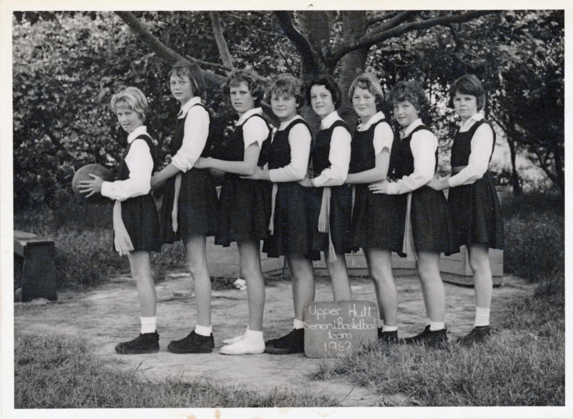 Upper Hutt School, Netball Seniors Team 1; 1962