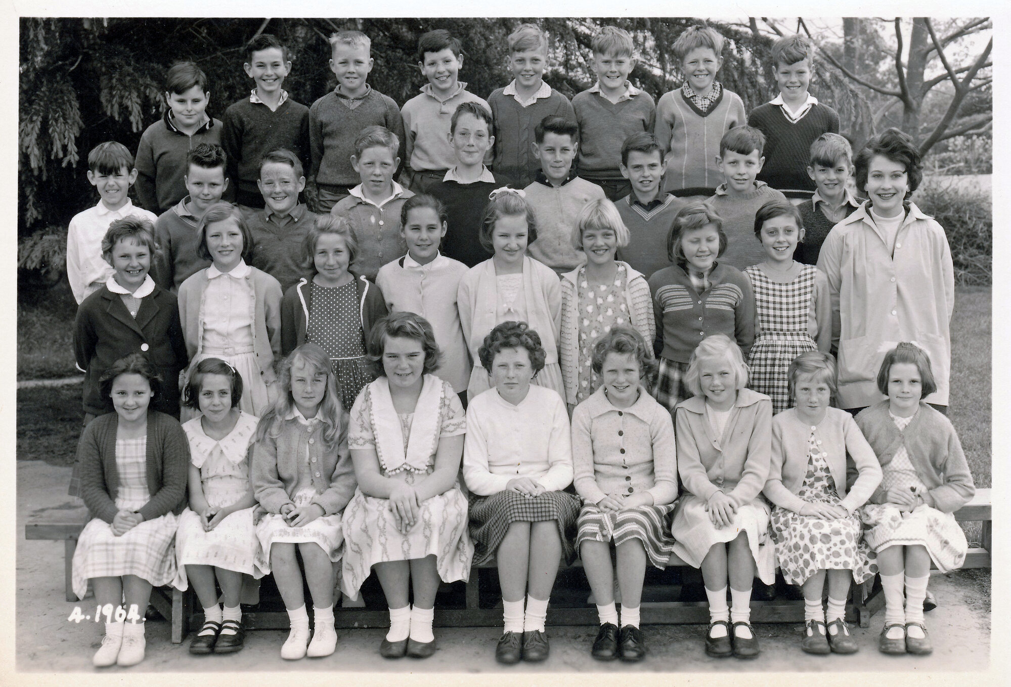 Upper Hutt School, unidentified class; 1964