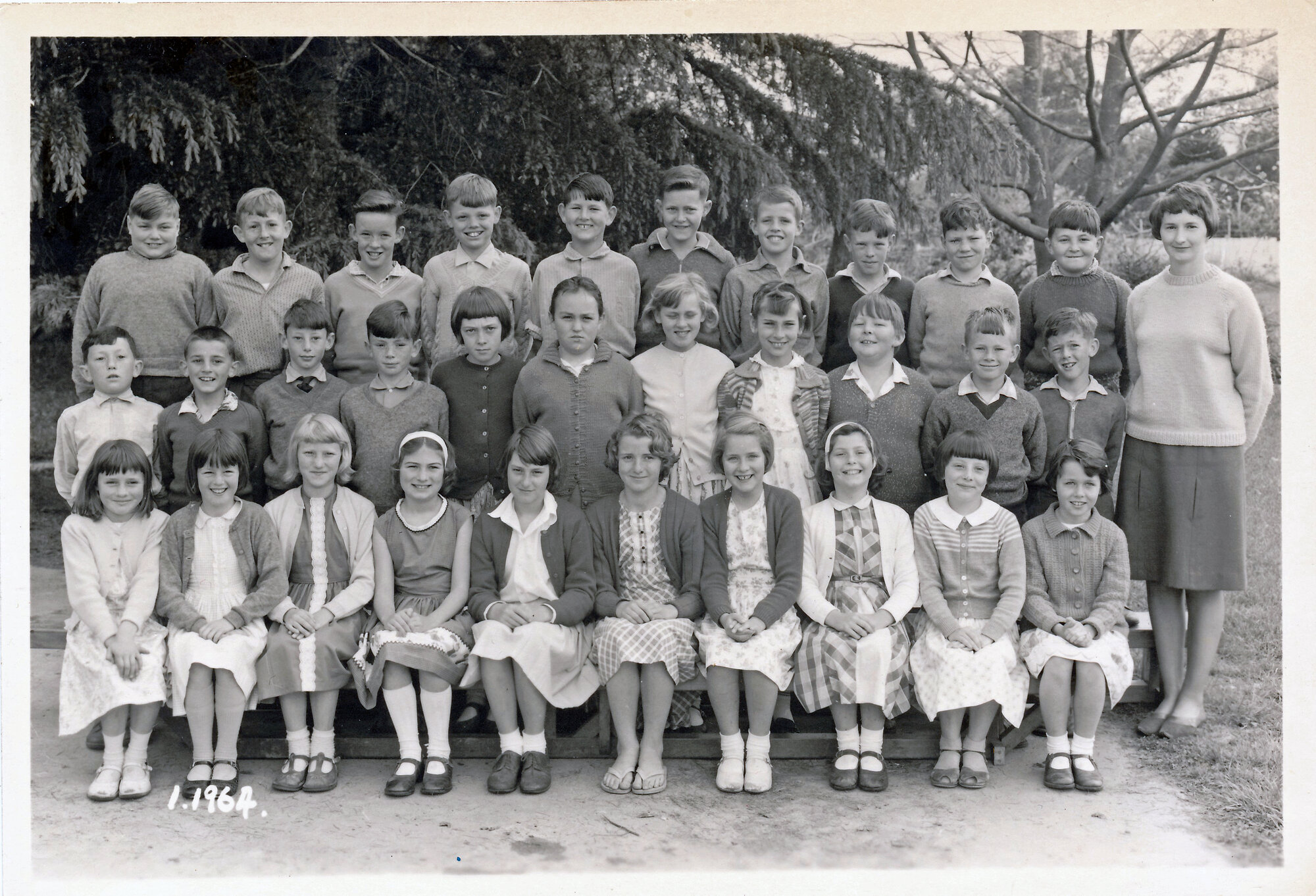 Upper Hutt School, unidentified class; 1964