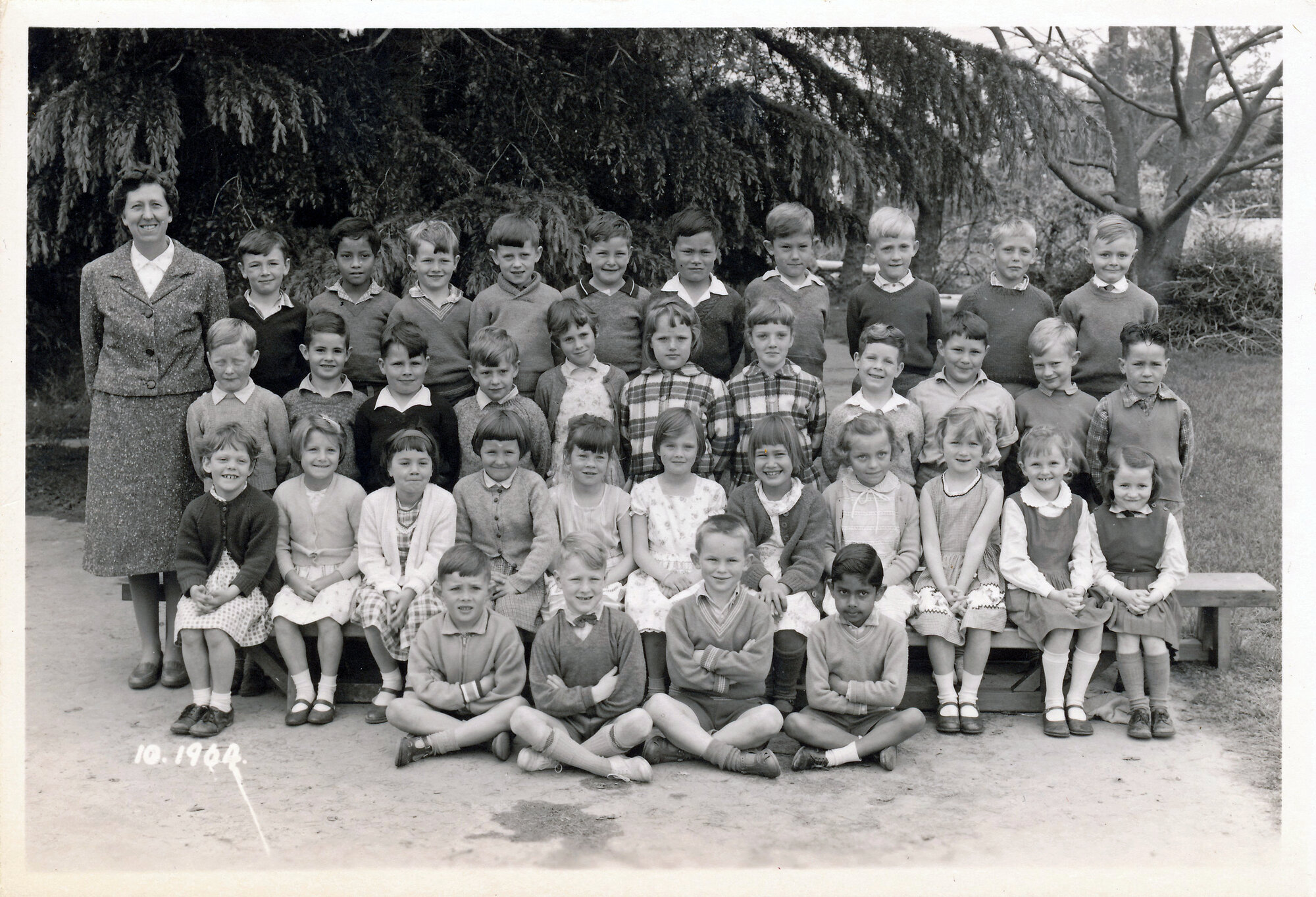 Upper Hutt School, unidentified class; 1964