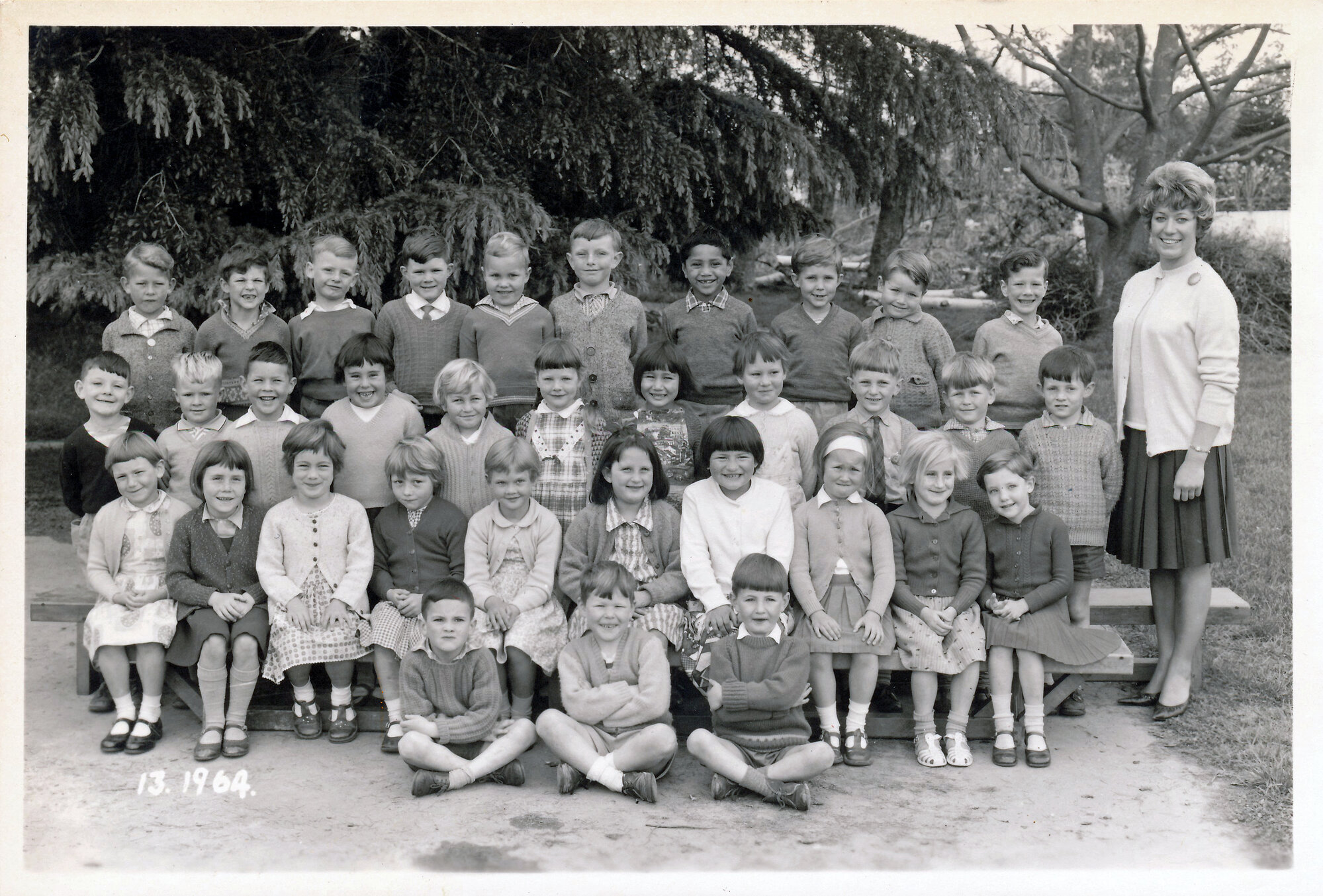 Upper Hutt School, unidentified class; 1964