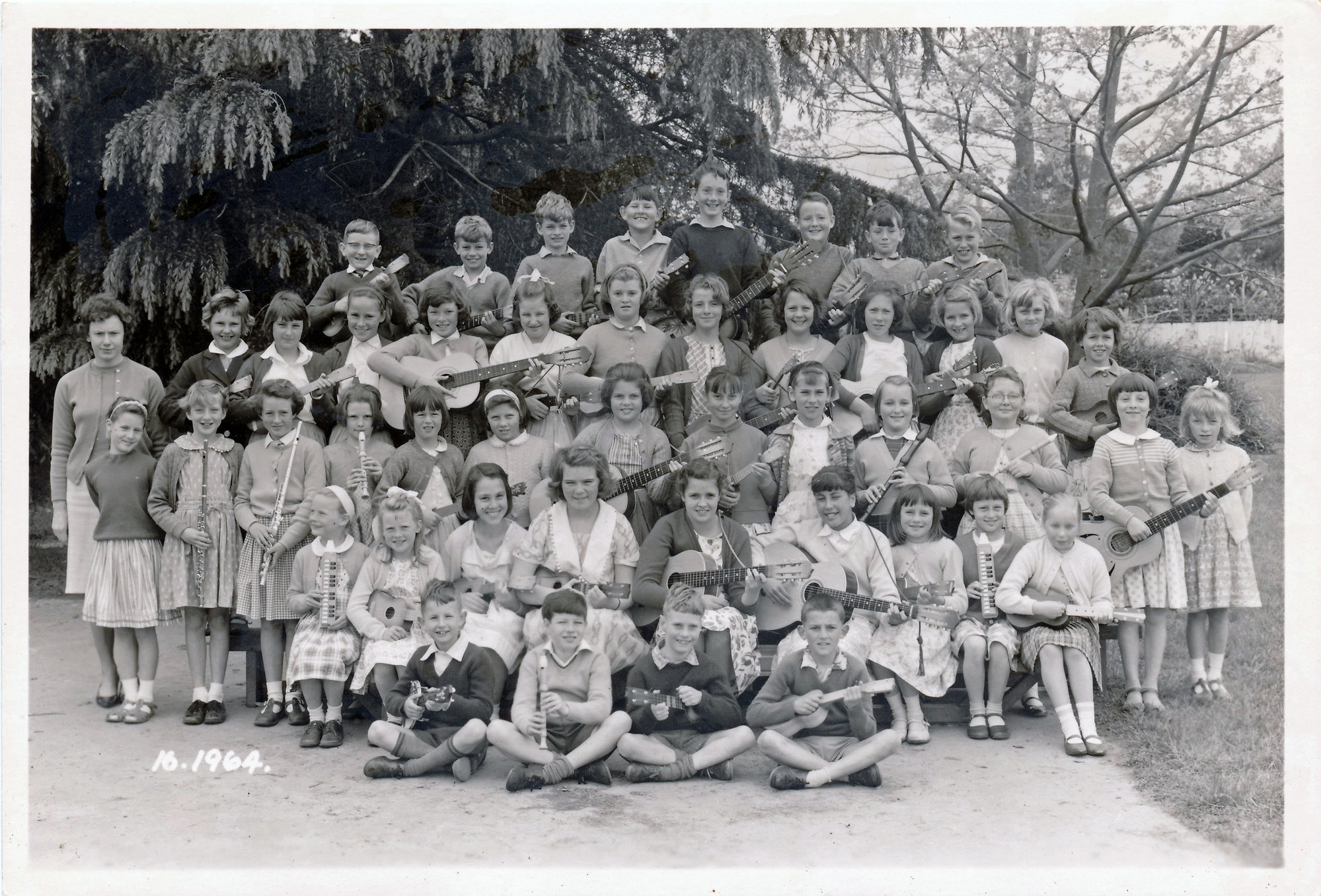 Upper Hutt School, unidentified class; 1964