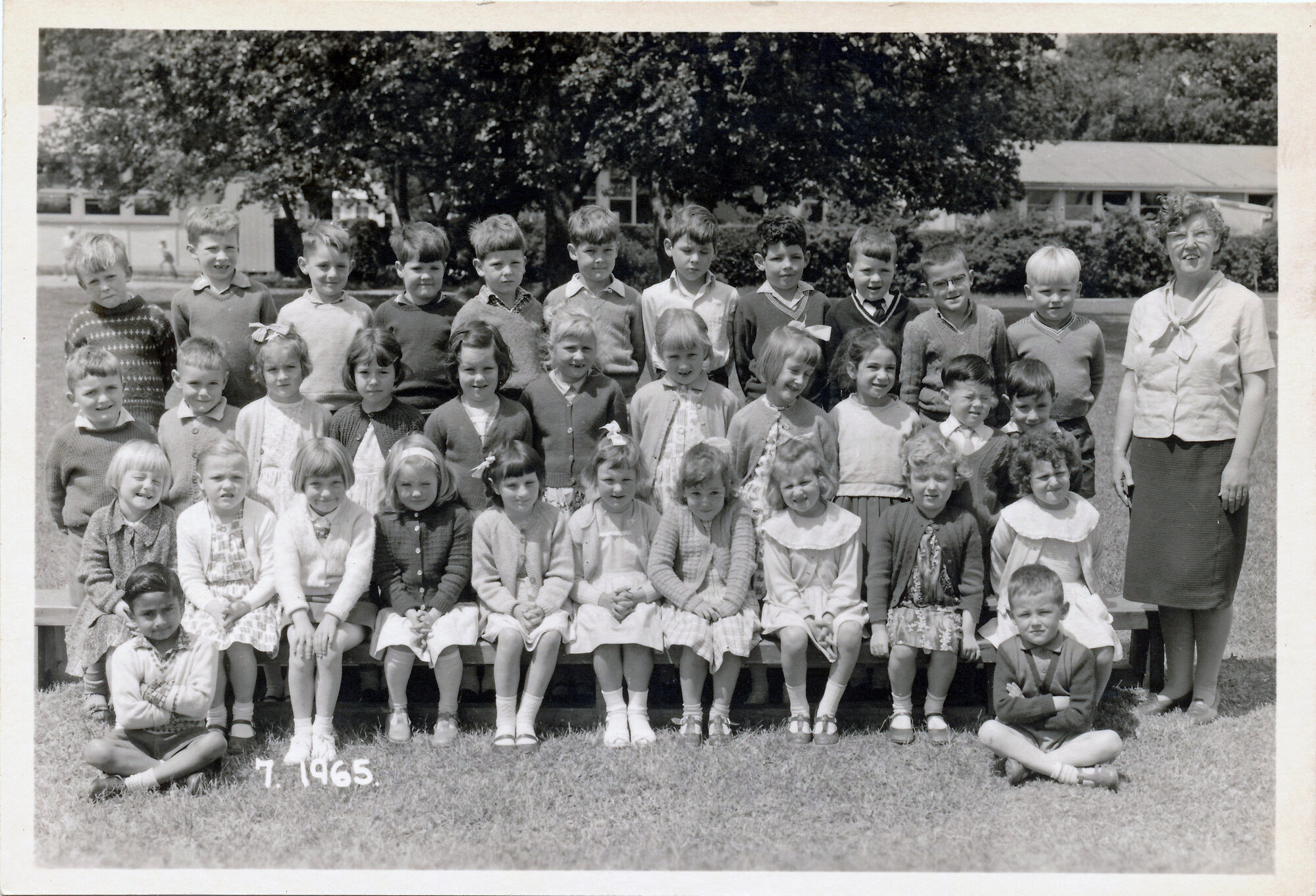 Upper Hutt School, unidentified class; 1965