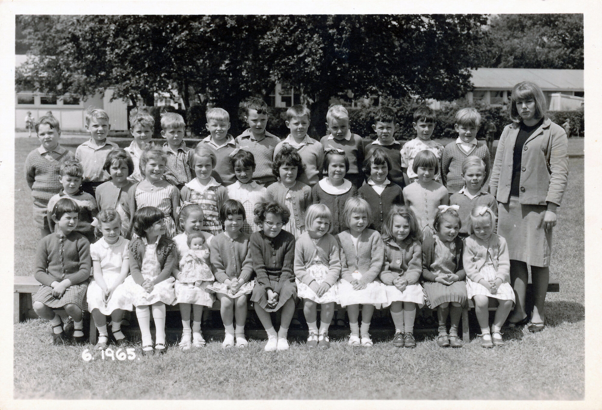 Upper Hutt School, unidentified class; 1965