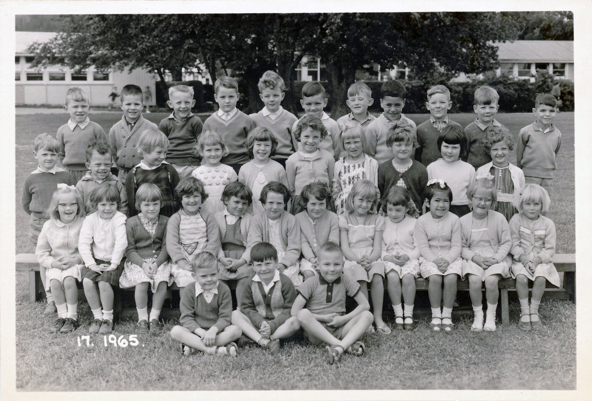 Upper Hutt School, unidentified class; 1965
