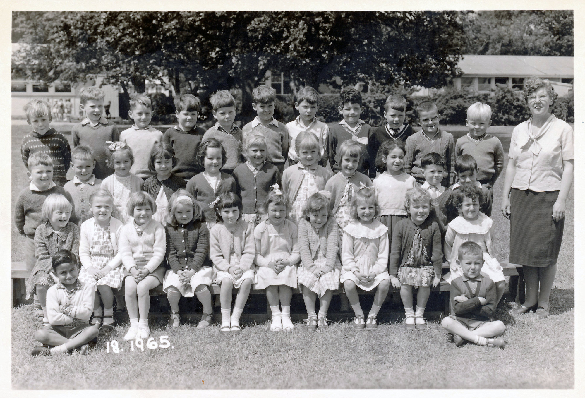 Upper Hutt School, unidentified class; 1965
