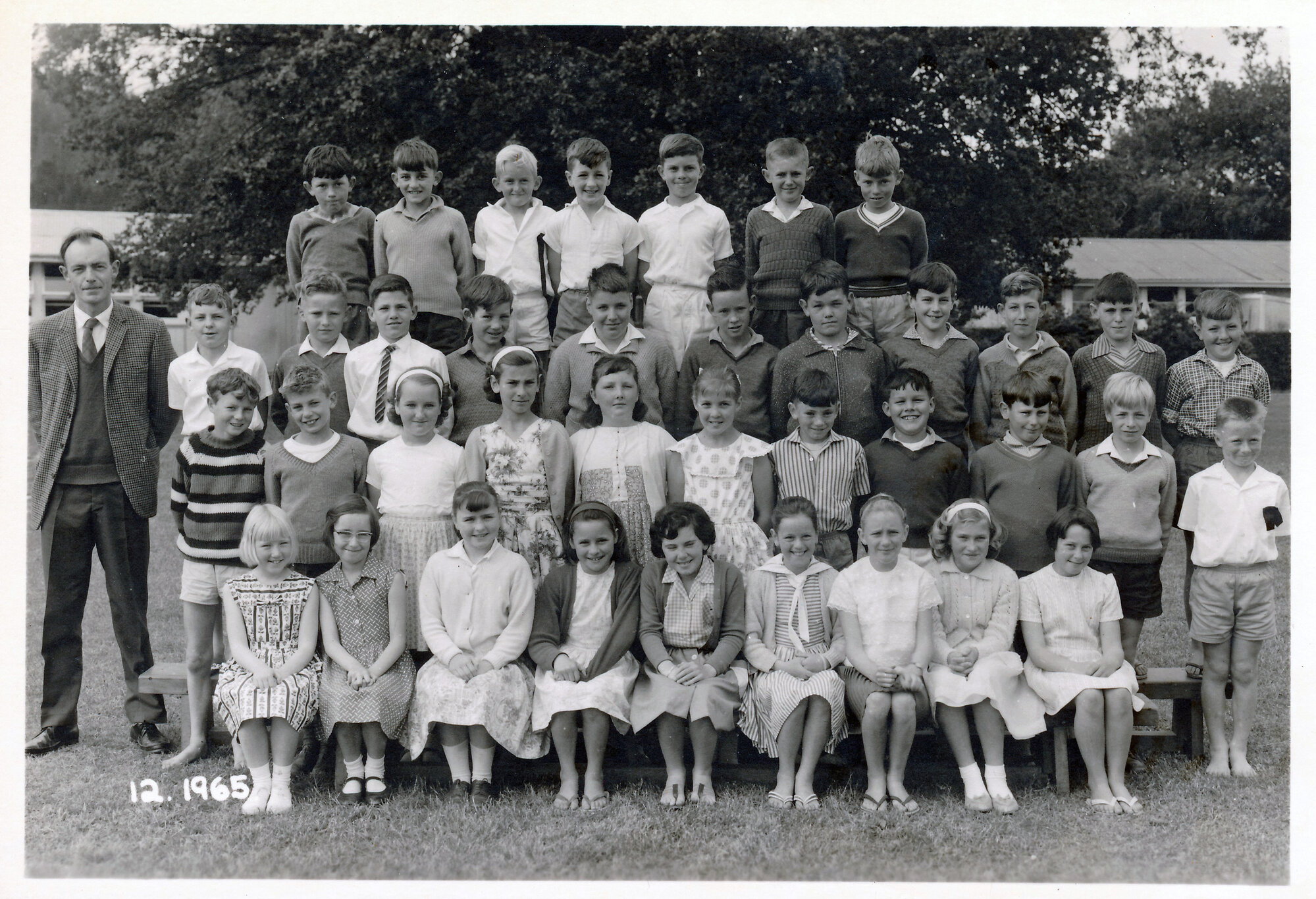 Upper Hutt School, unidentified class; 1965