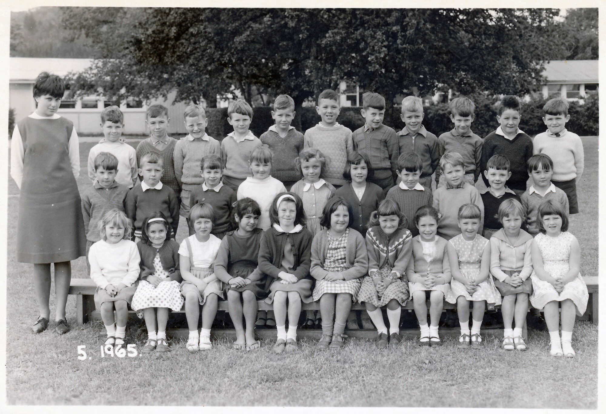 Upper Hutt School, unidentified class; 1965